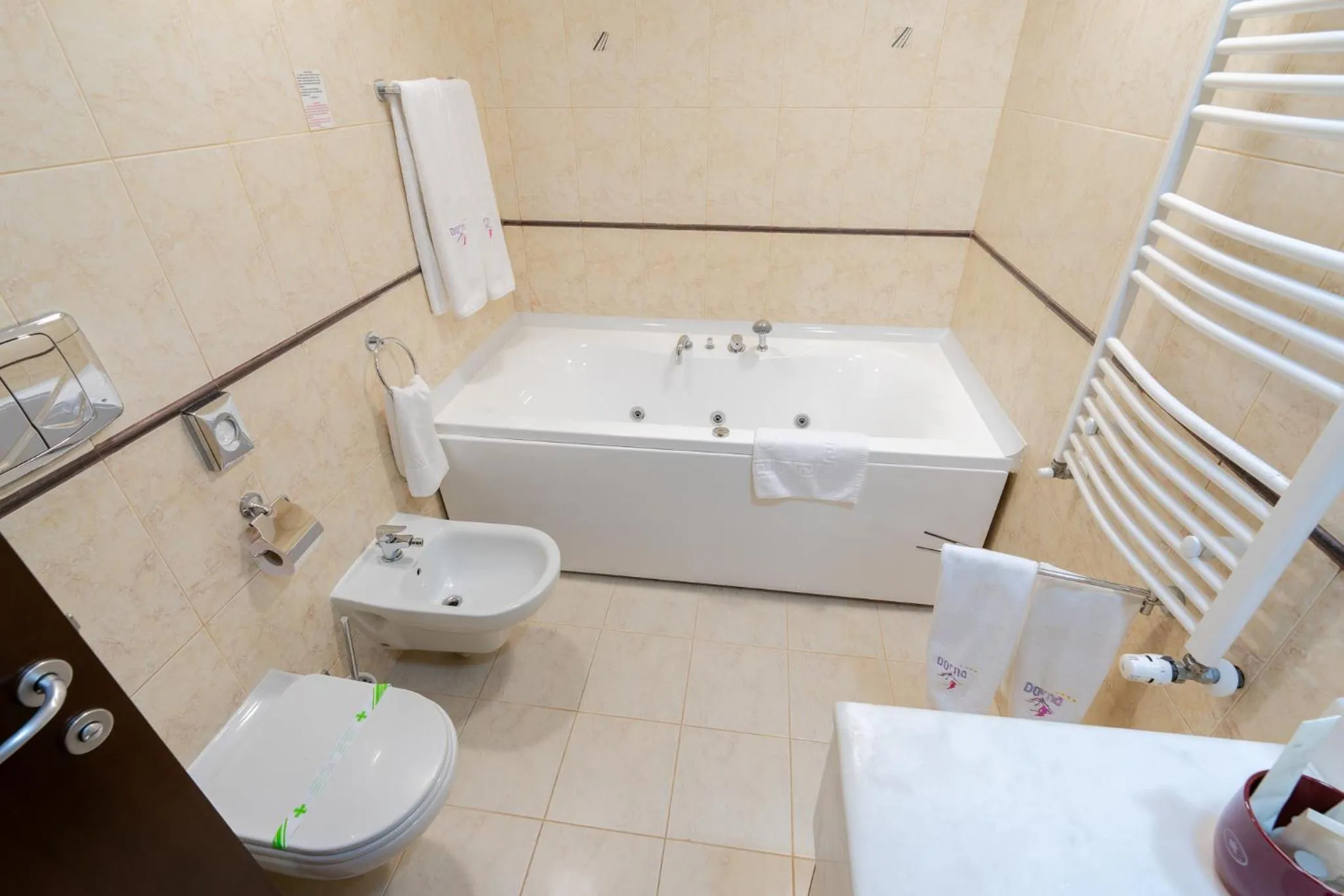 Bathroom in Hotel Dorna