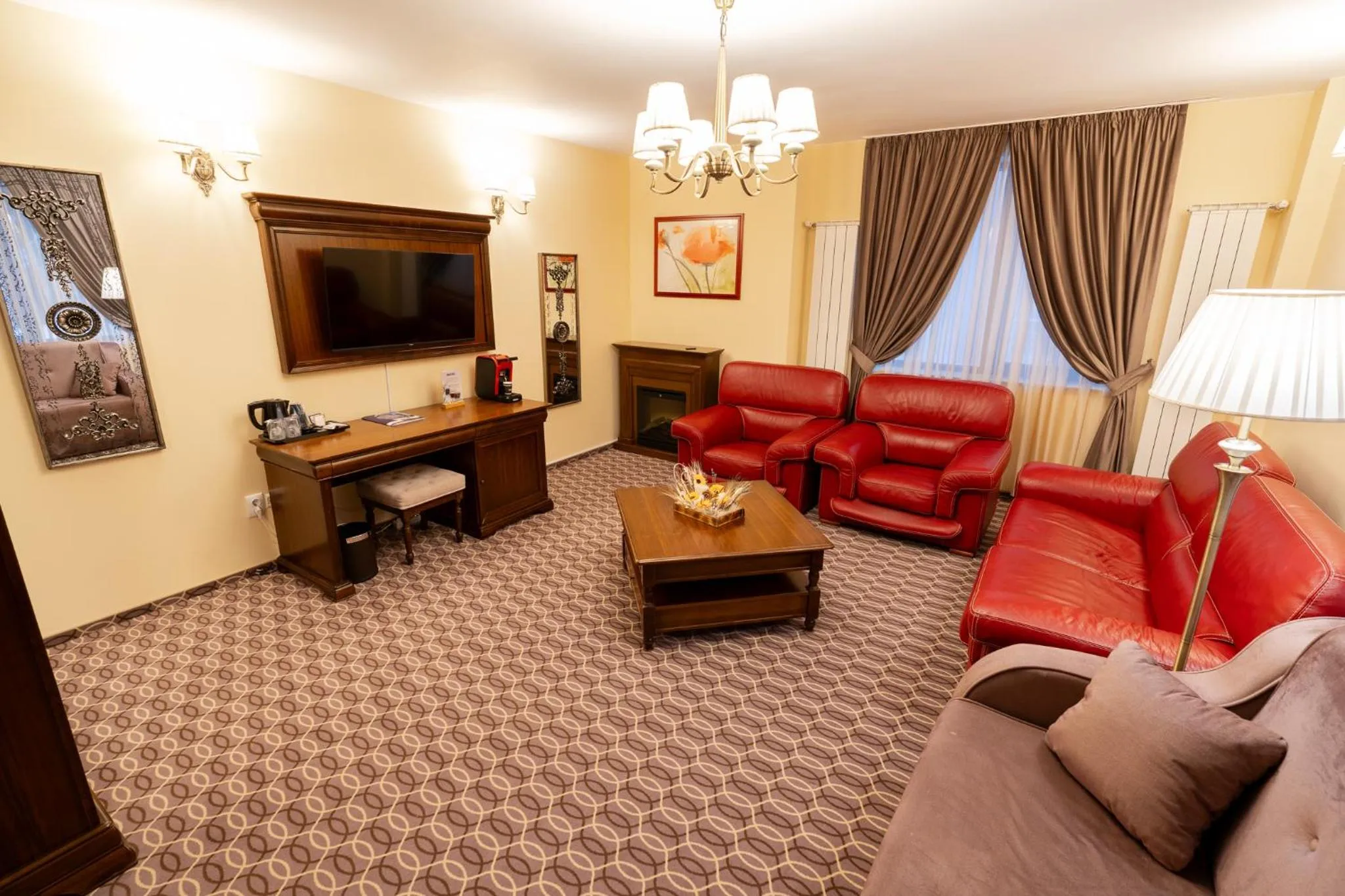 Communal lounge/ TV room in Hotel Dorna