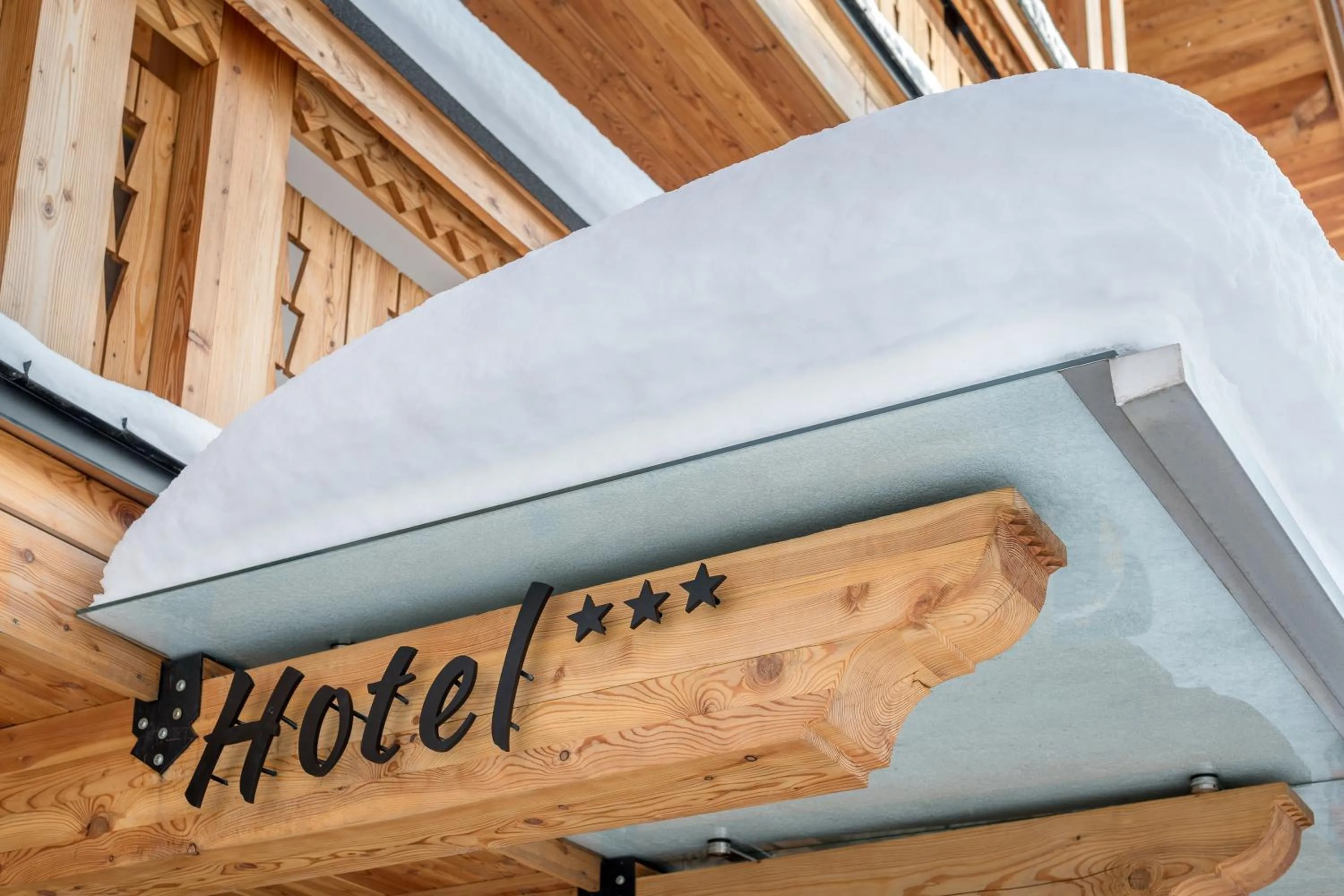 Property logo or sign in Hotel Foluszowy Potok