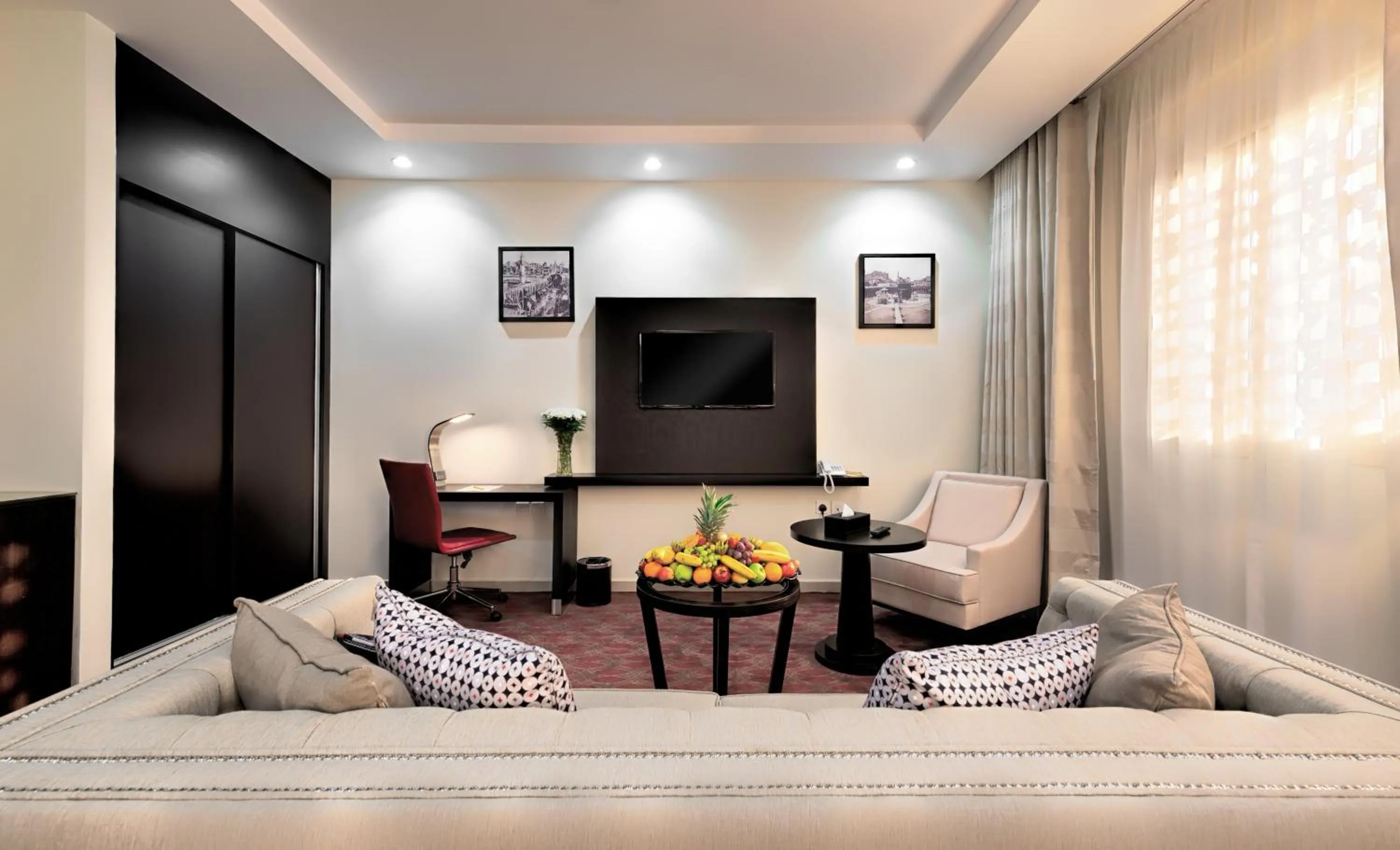 TV and multimedia in Al Joud Hotel Makkah