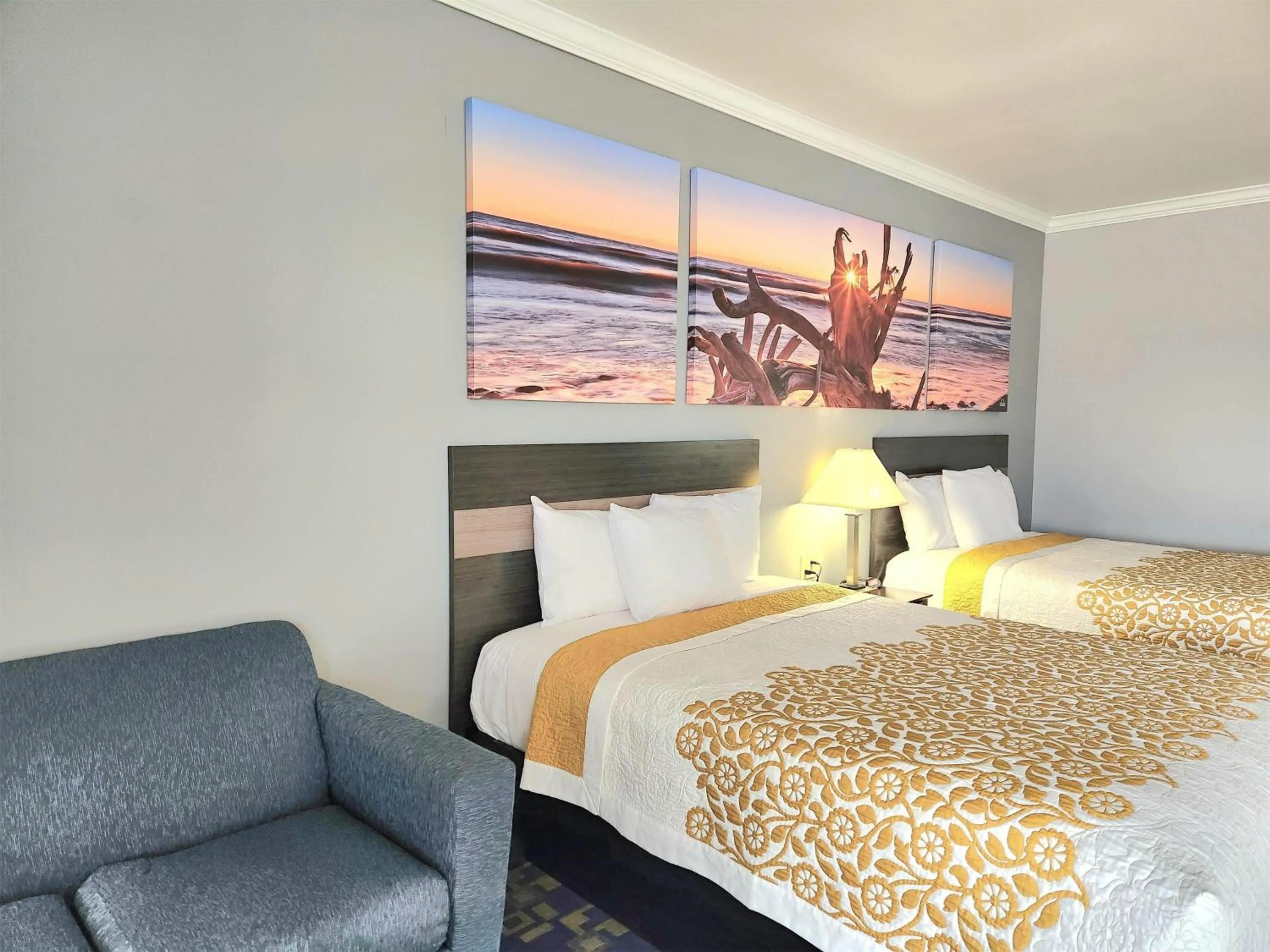 Photo of the whole room in Days Inn by Wyndham Robstown