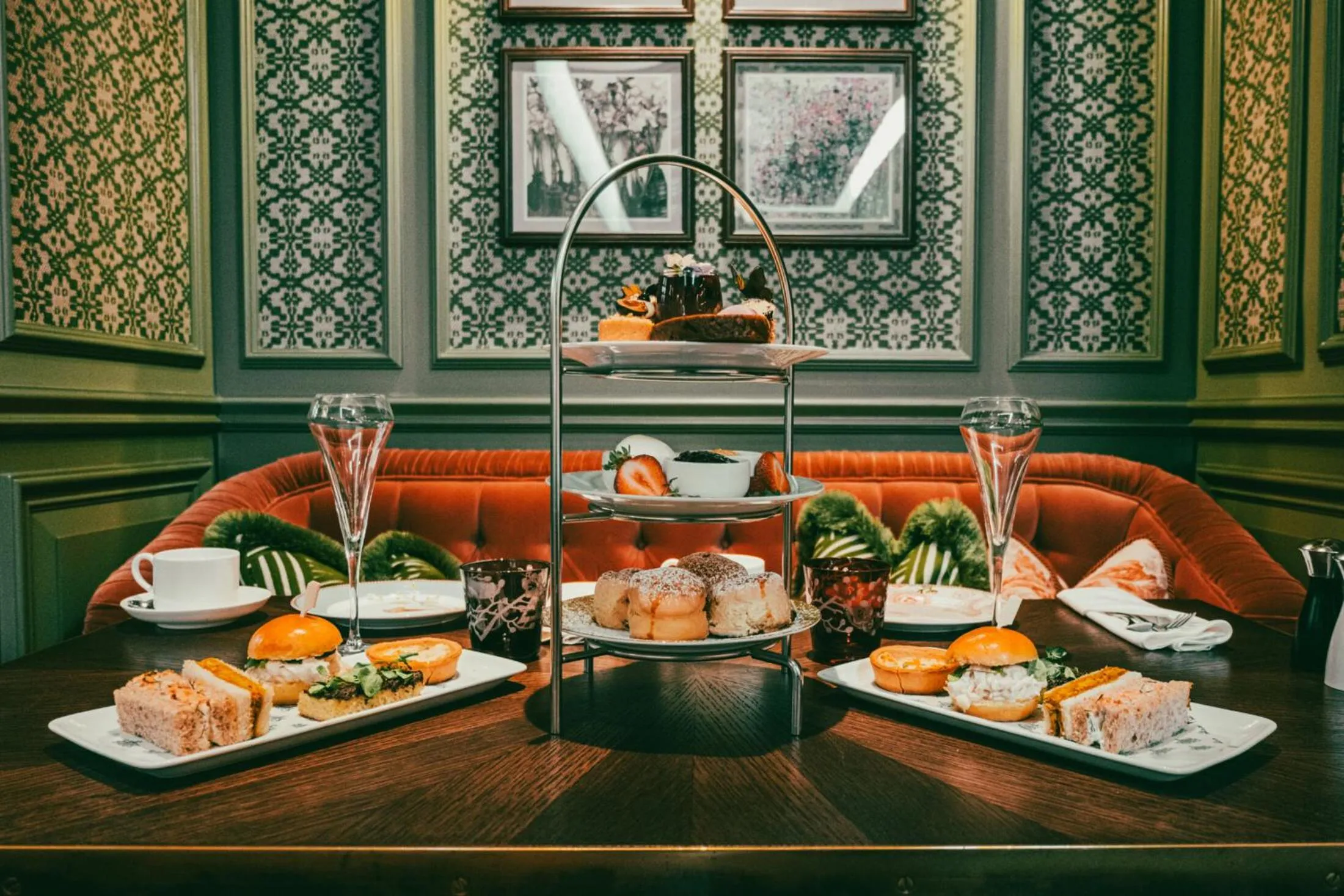 Restaurant/places to eat in Wentbridge House Hotel