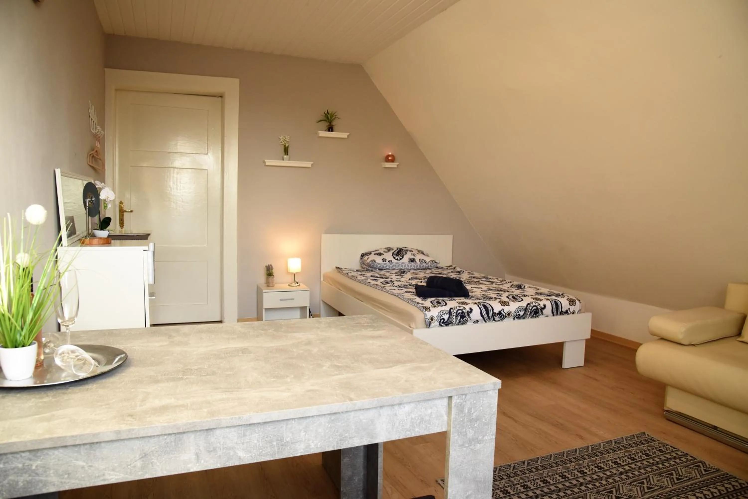 Photo of the whole room, Bed in Gäste-Liesel Göttingen