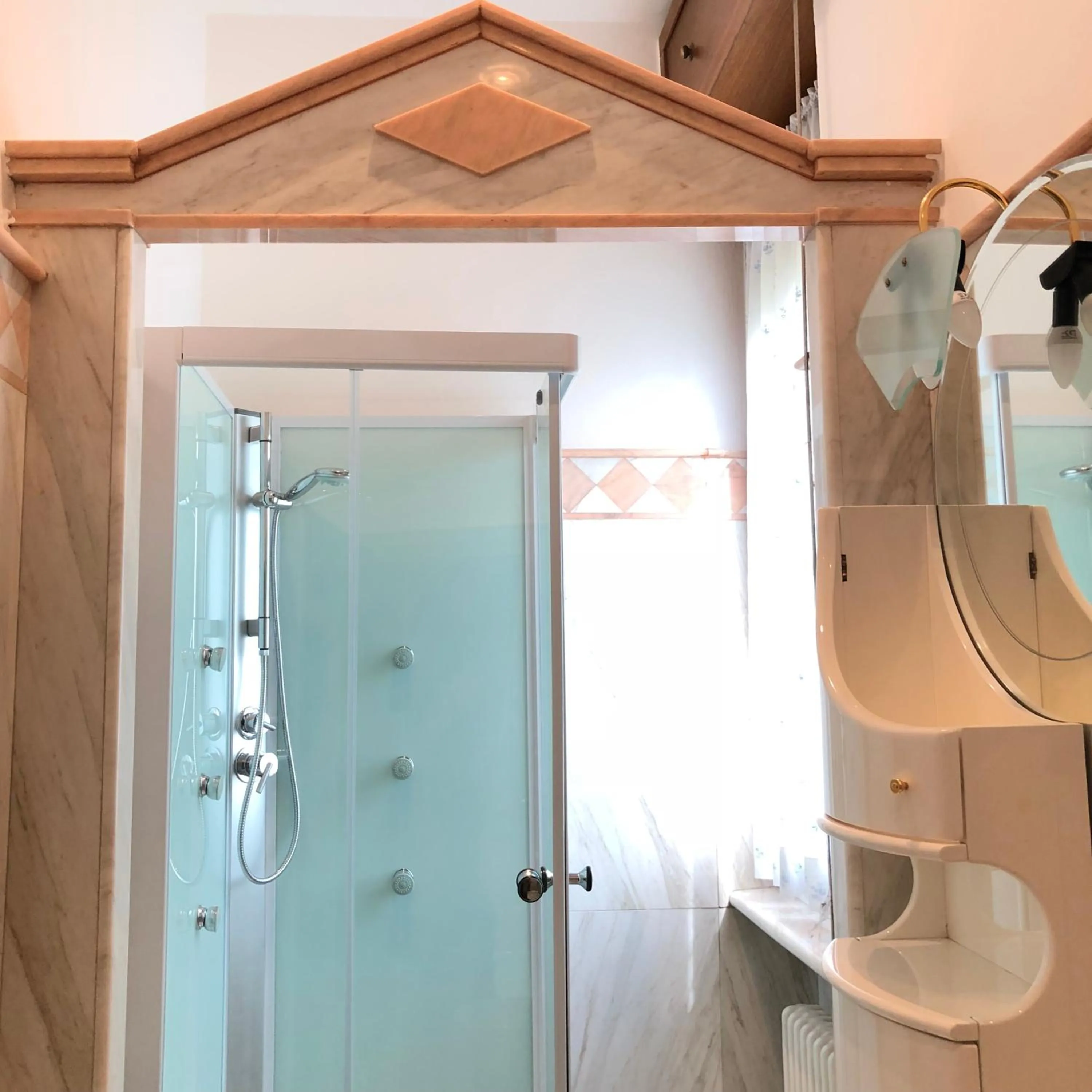 Shower in B&B Family First