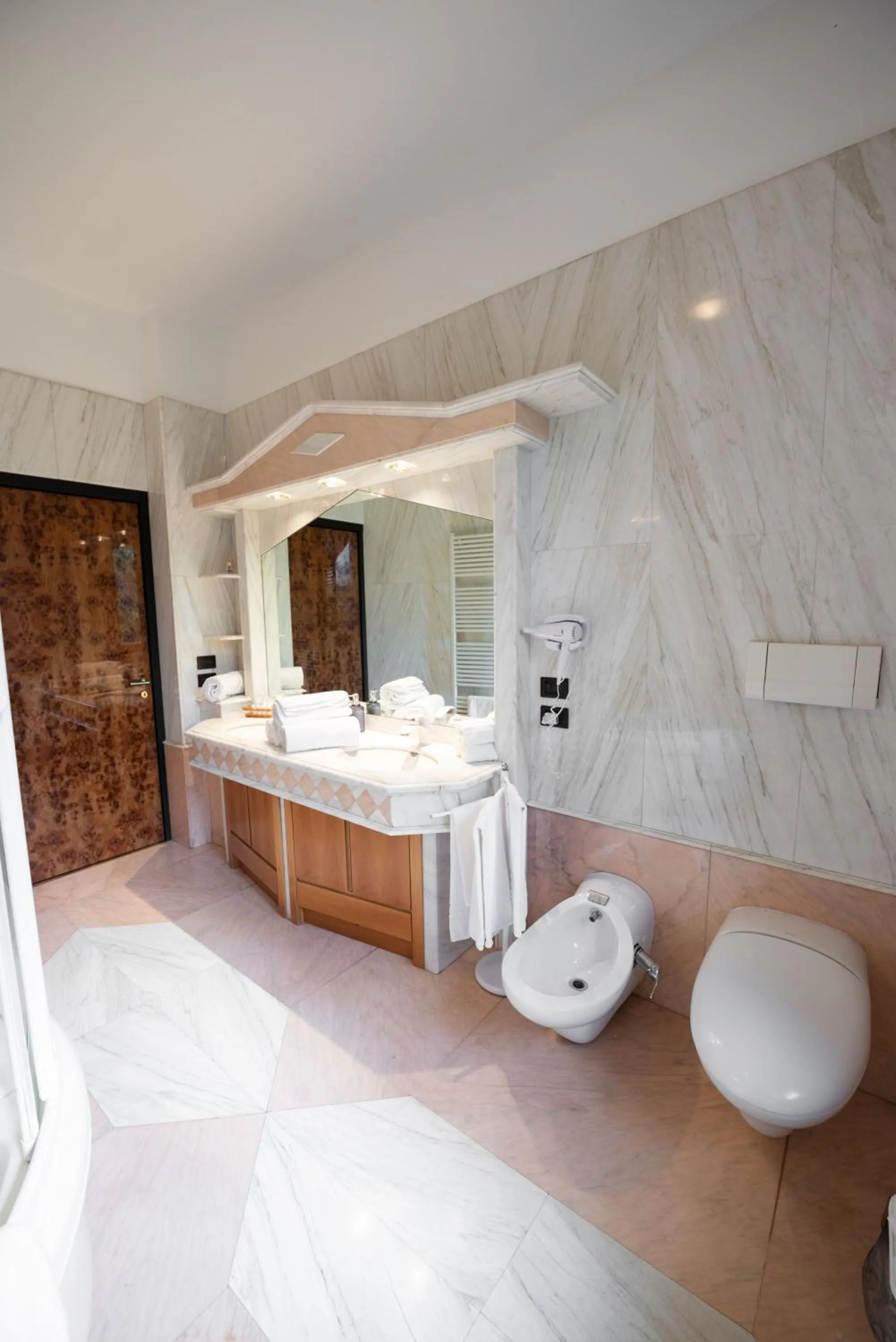 Bathroom in B&B Family First