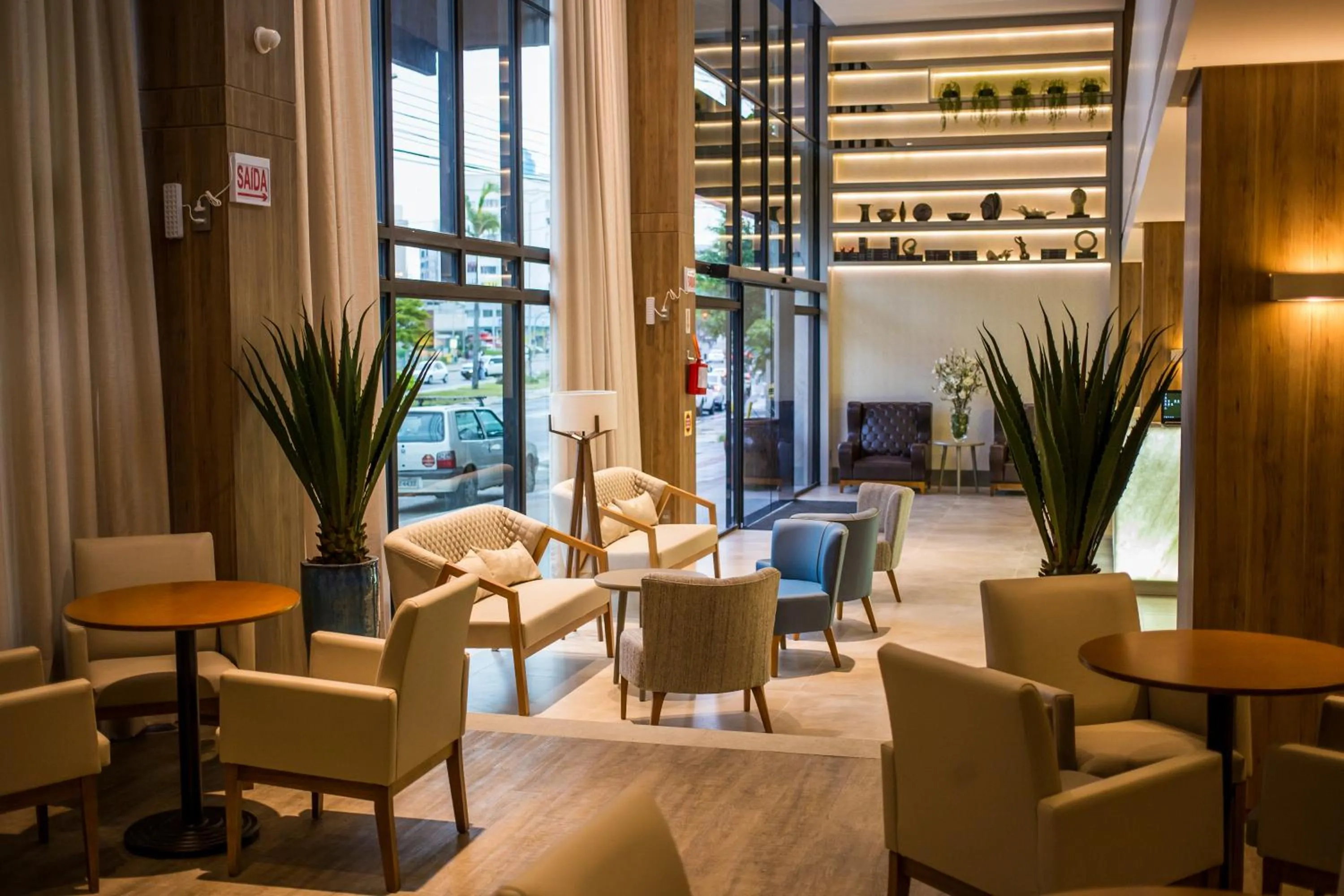 Communal lounge/ TV room in Tri Hotel Premium Criciúma