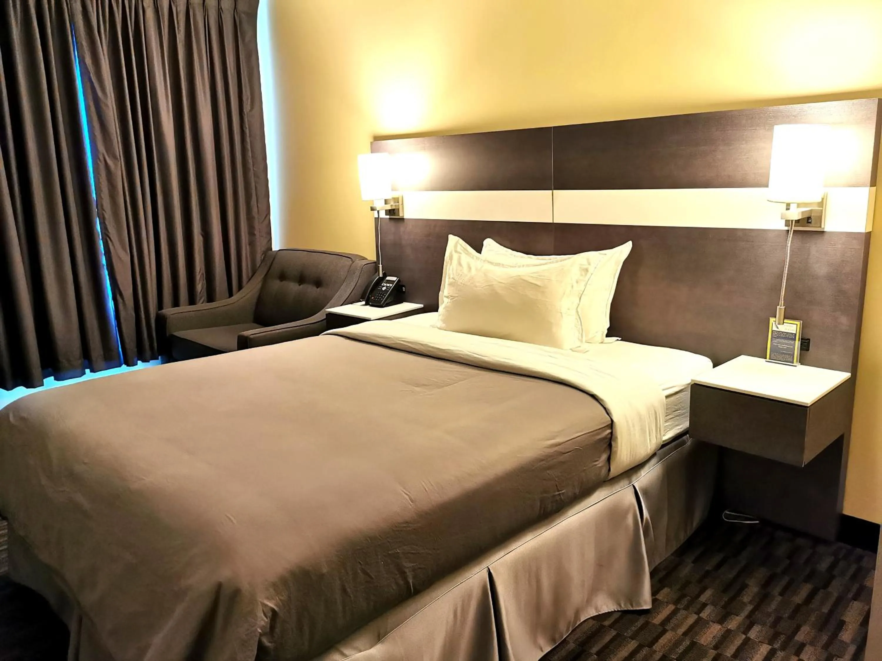 Bed in Auberge de la Gare