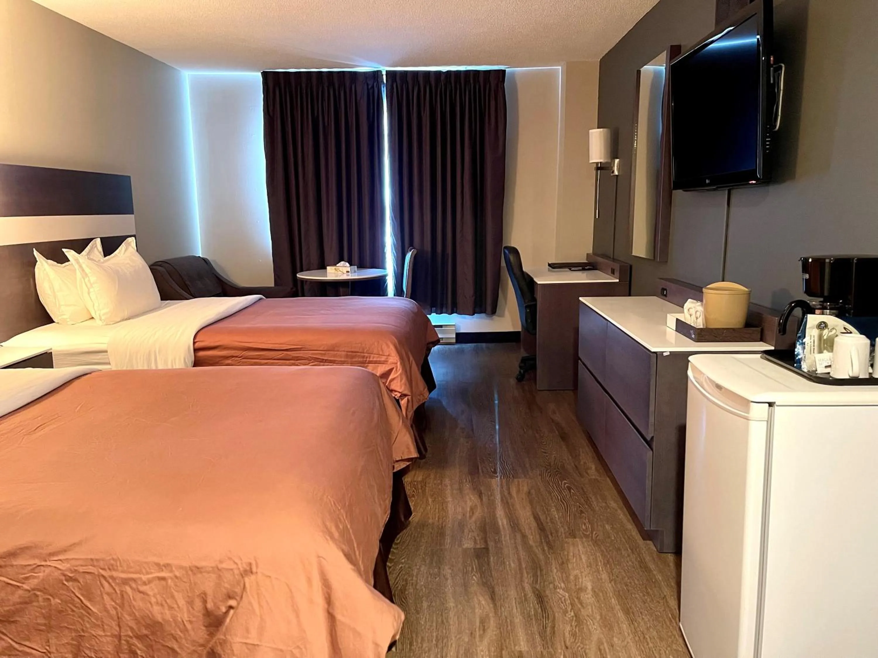 Bedroom, Bed in Auberge de la Gare