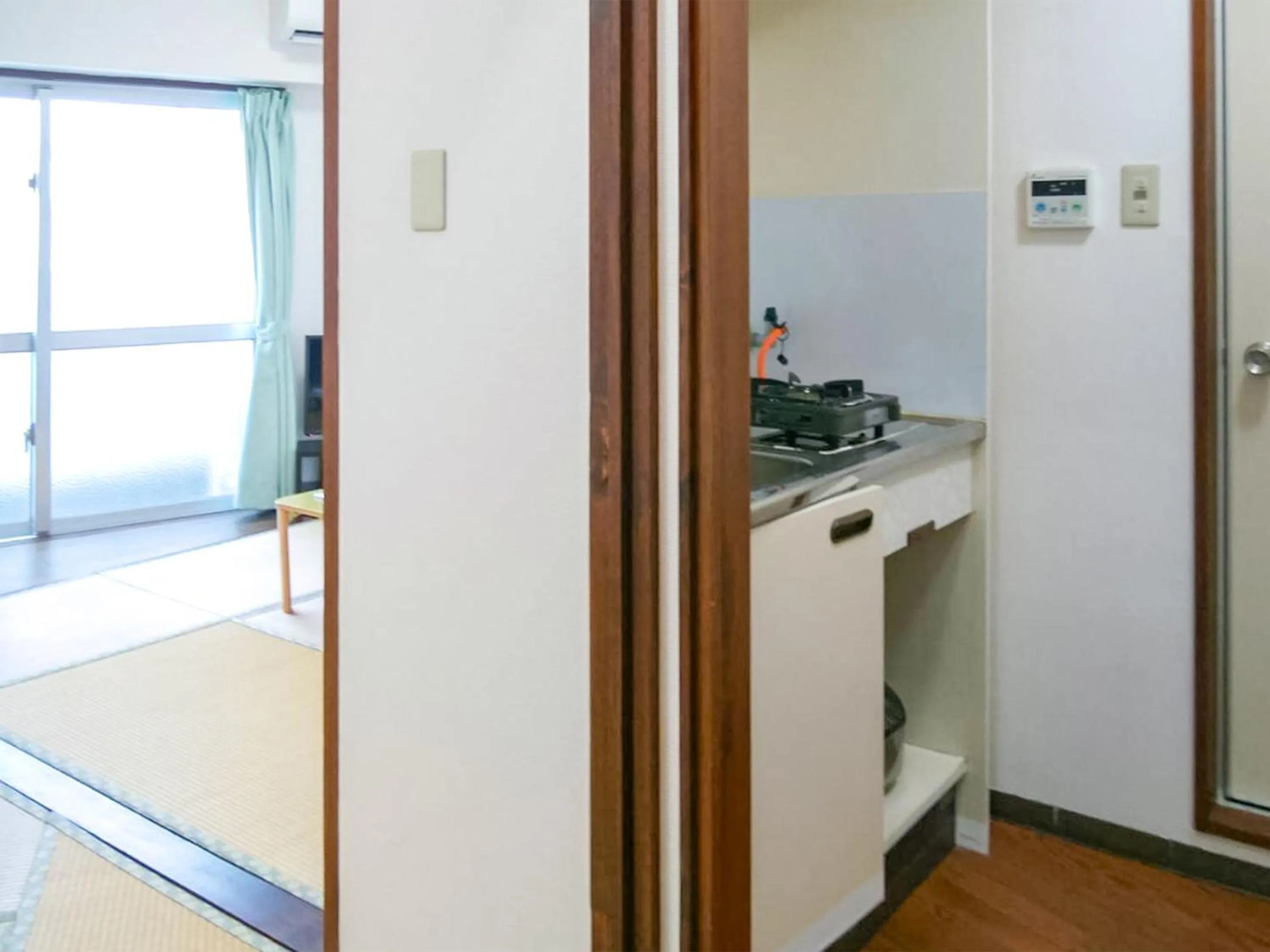 Photo of the whole room in Sunset Hills Inn Naha