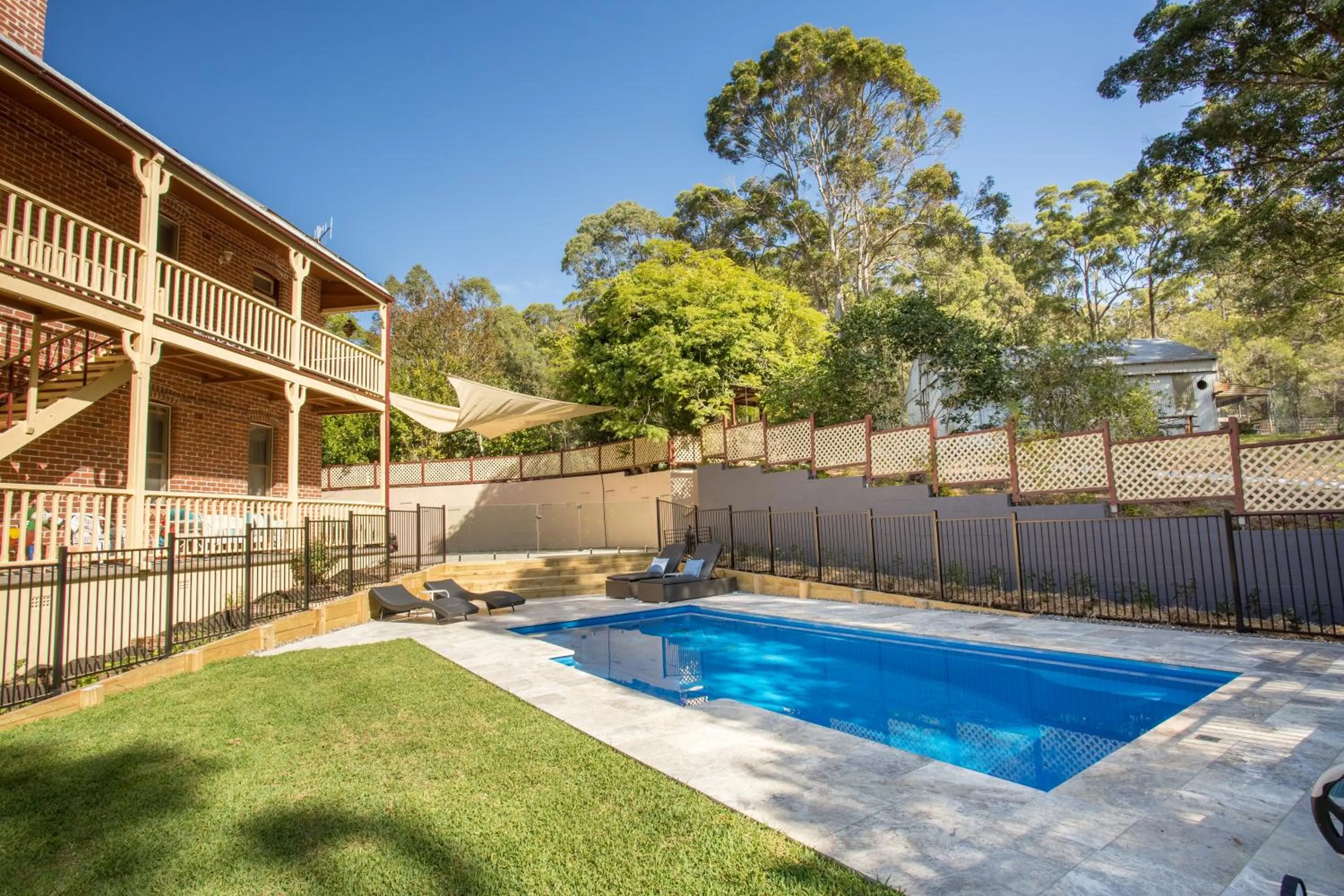 Property building in Palmyra B&B