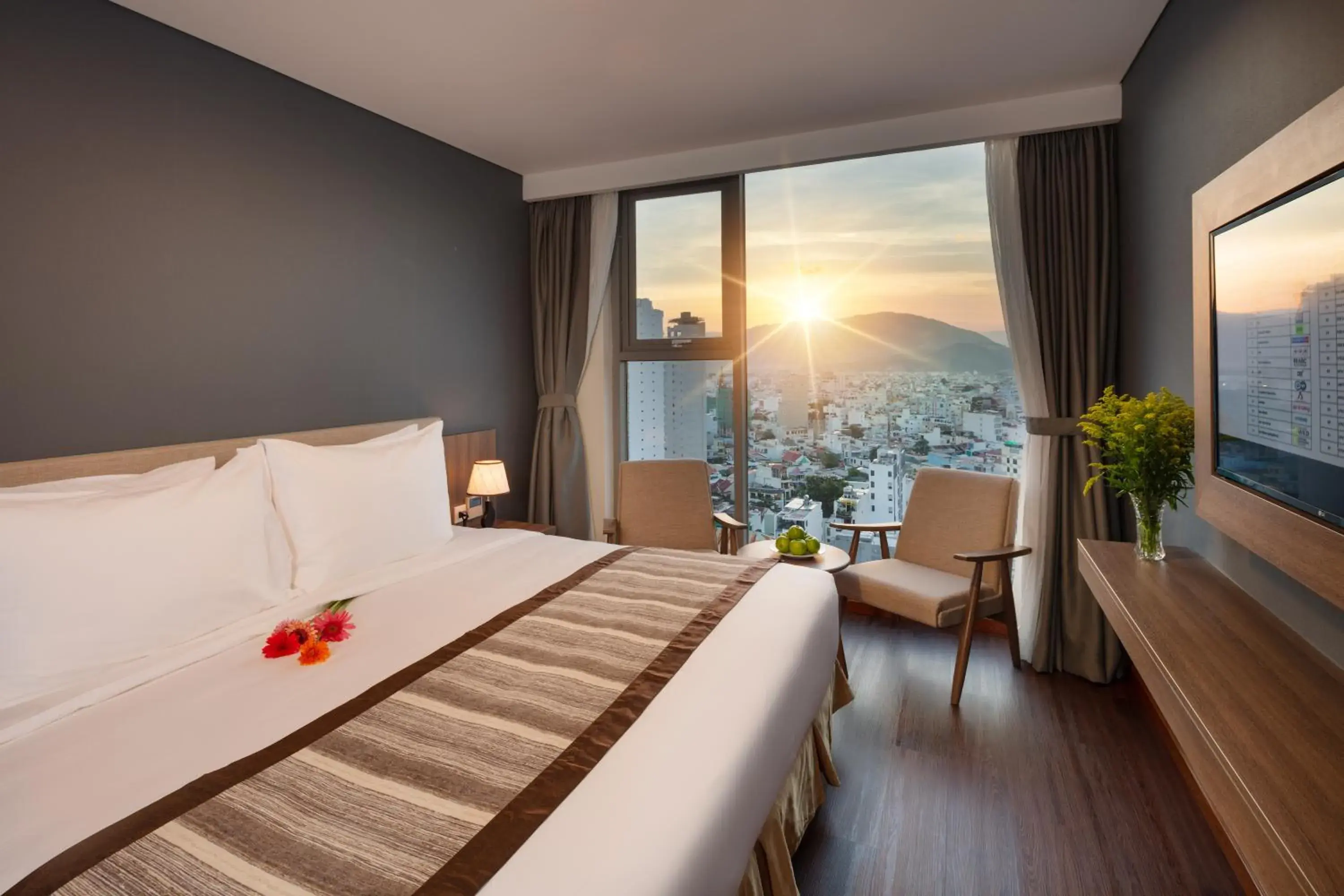 Deluxe Double or Twin Room with City View in Libra Hotel Nha Trang Deluxe Double or Twin Room with City View in Libra Hotel Nha Trang