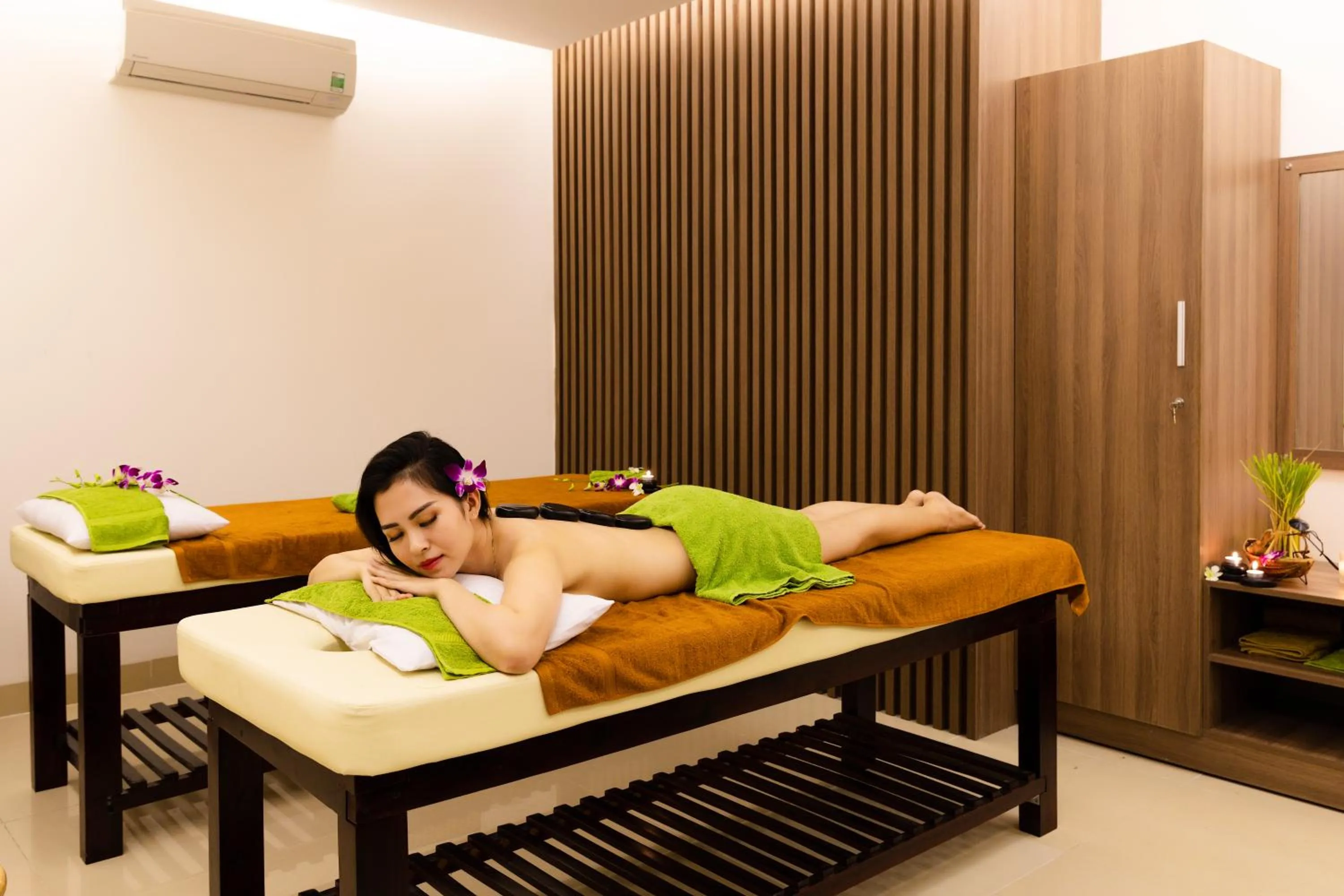 Spa and wellness centre/facilities, Bed in Libra Hotel Nha Trang