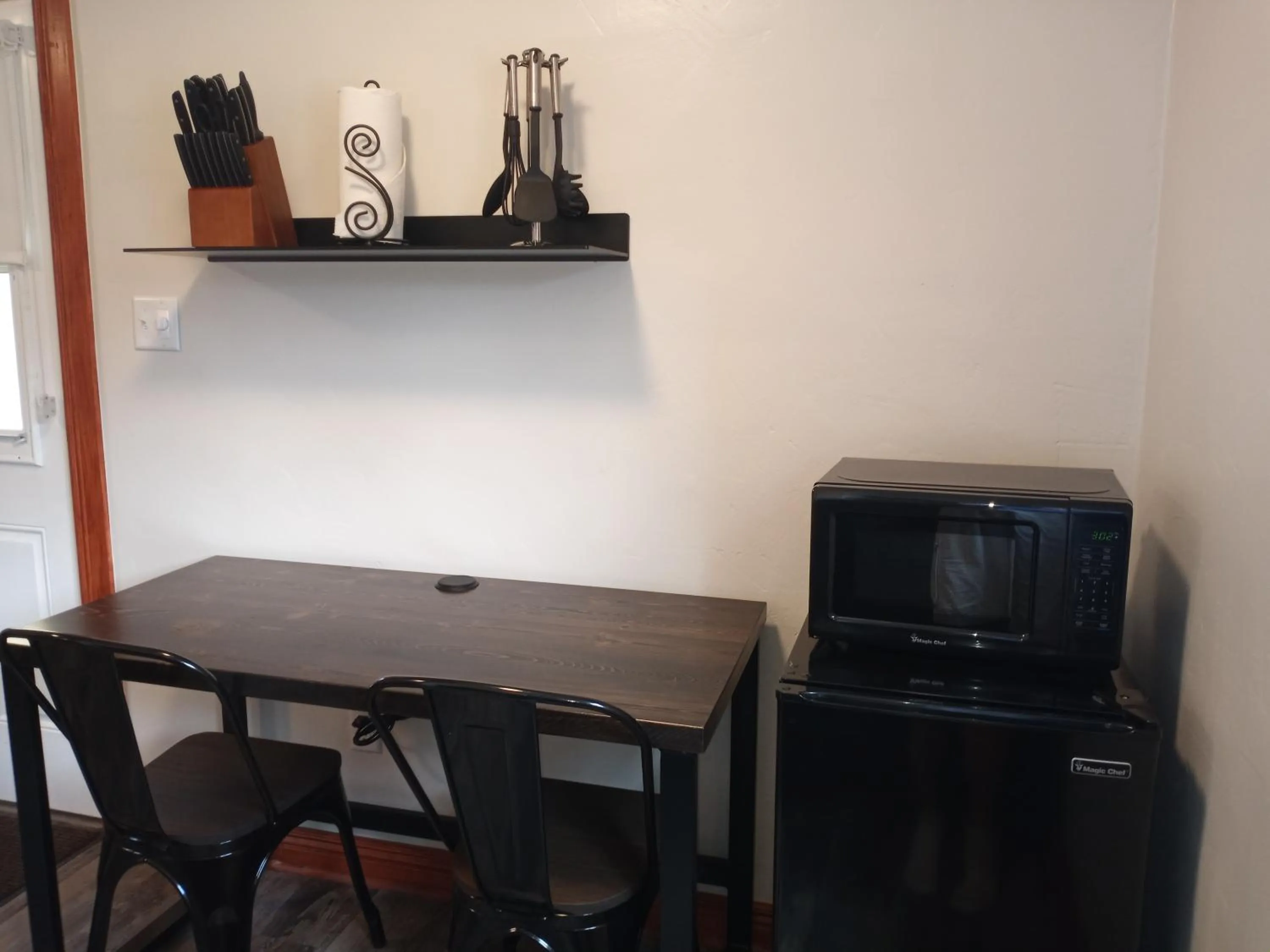 Yellowstone Riverside Cottages