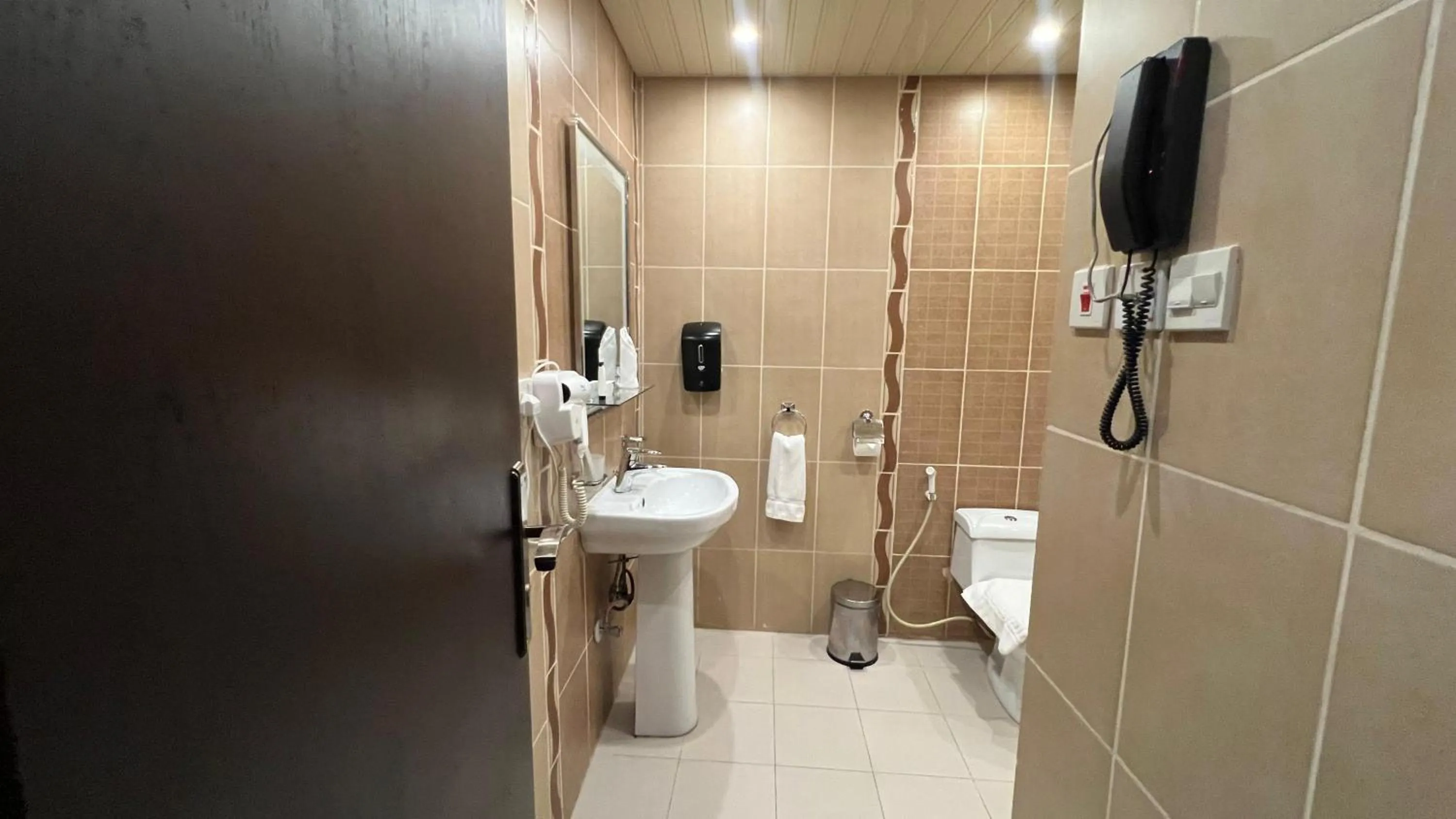 Bathroom in Jazan Inn Hotel