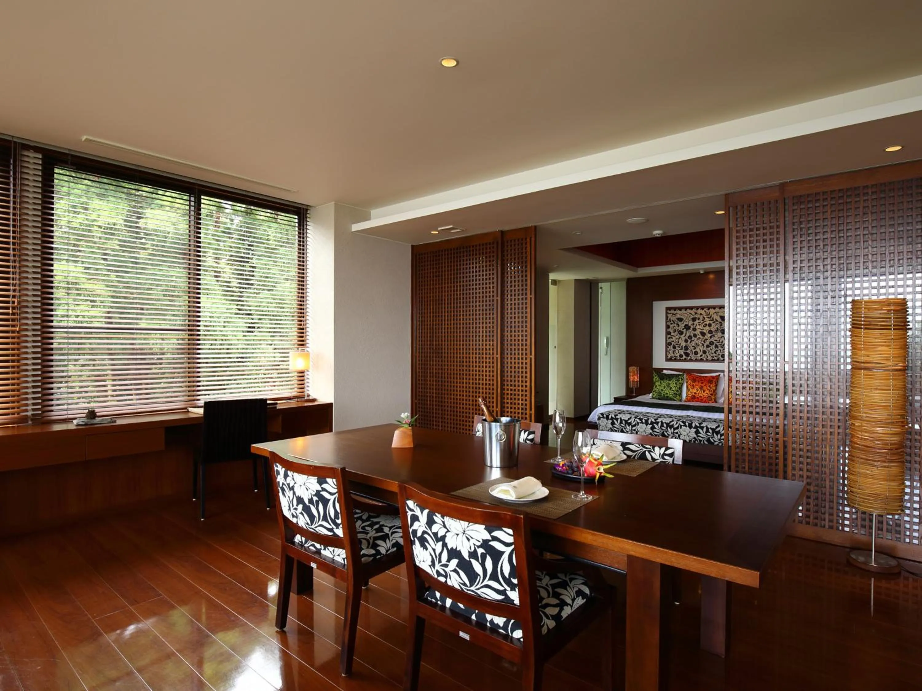 Dining area in Sankara Hotel & Spa Yakushima