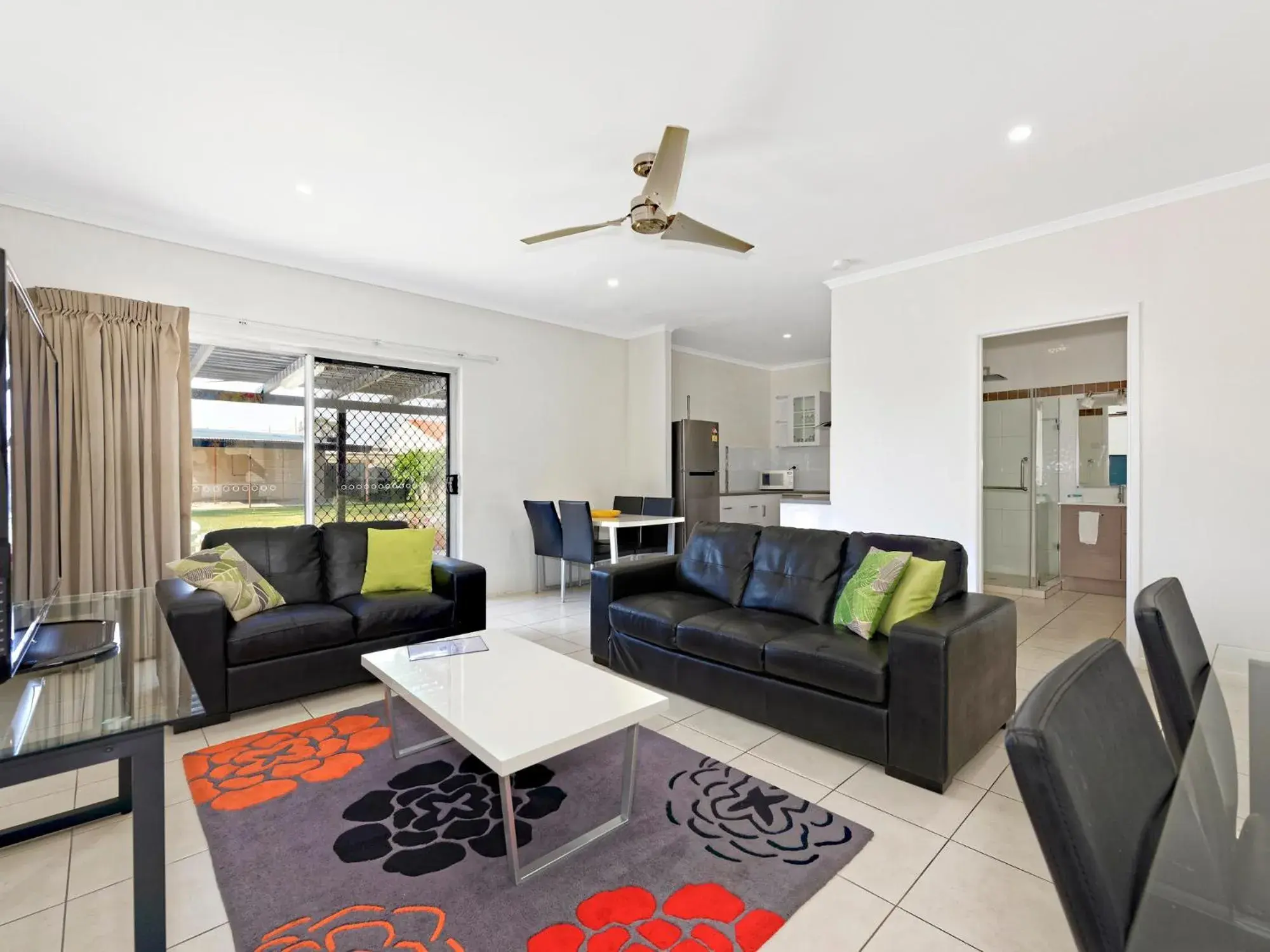 Three-Bedroom Villa in Riviera Motel Bundaberg Three-Bedroom Villa in Riviera Motel Bundaberg