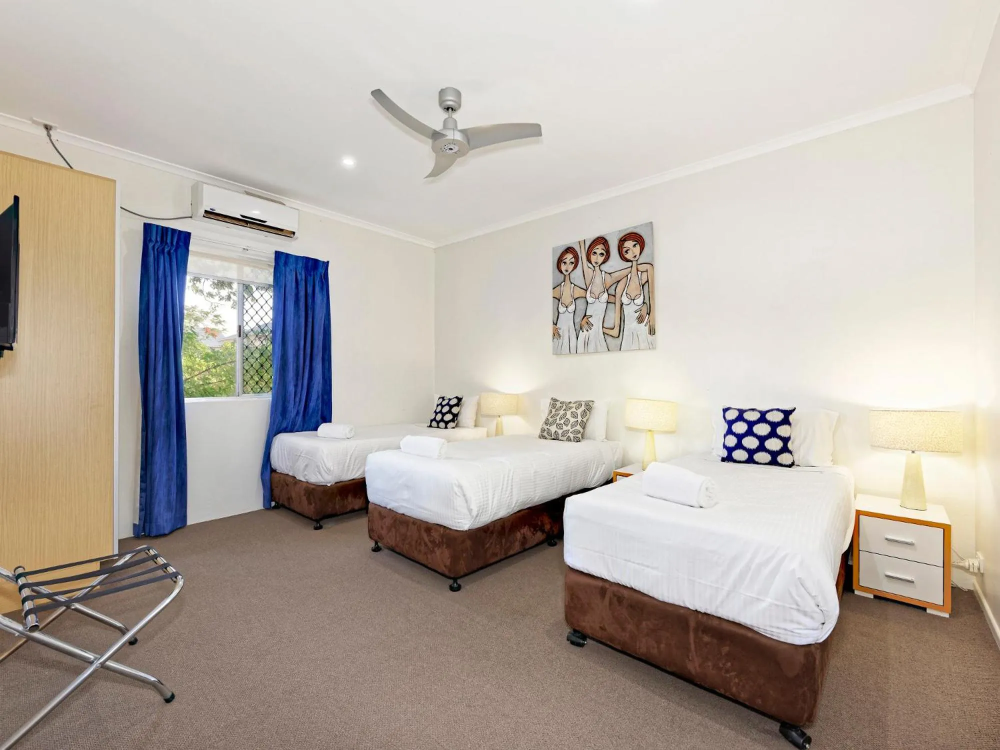 Bed in Riviera Motel Bundaberg