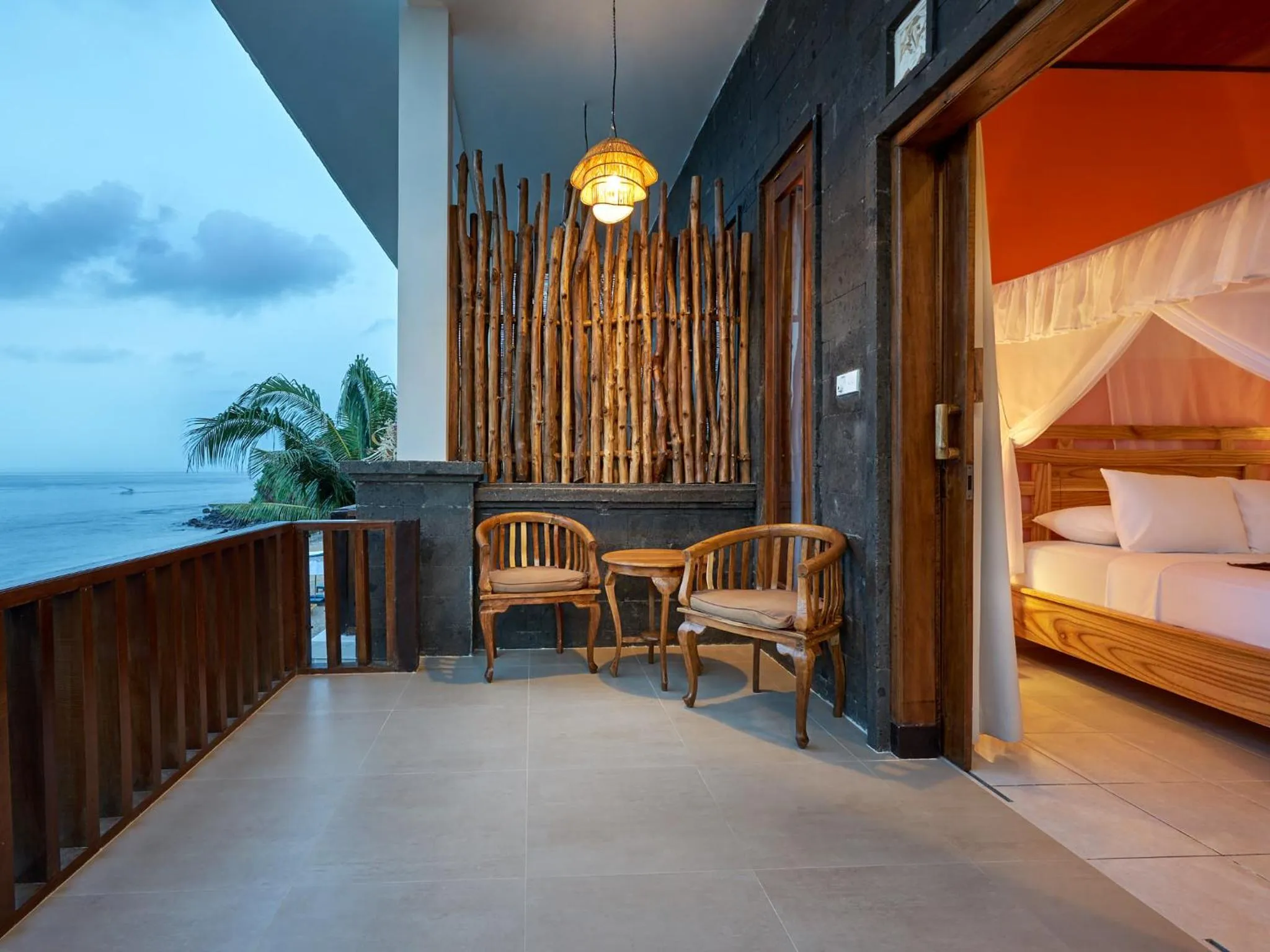 Balcony/Terrace, Bed in Vienna Beach Resort