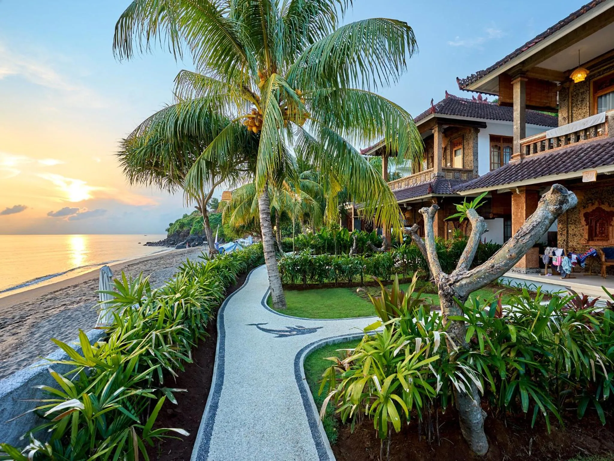 Sunrise in Vienna Beach Resort