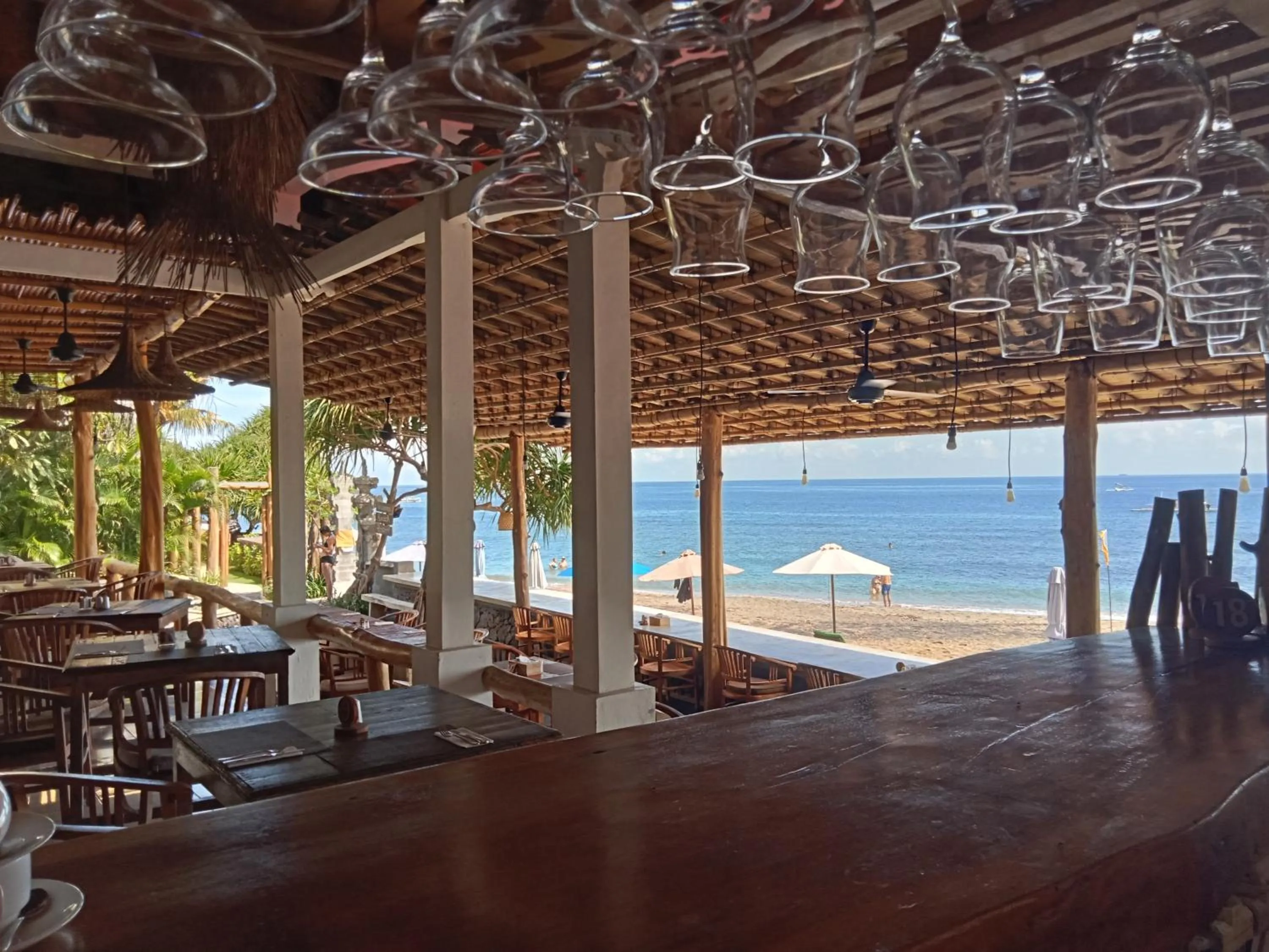 Restaurant/places to eat in Vienna Beach Resort