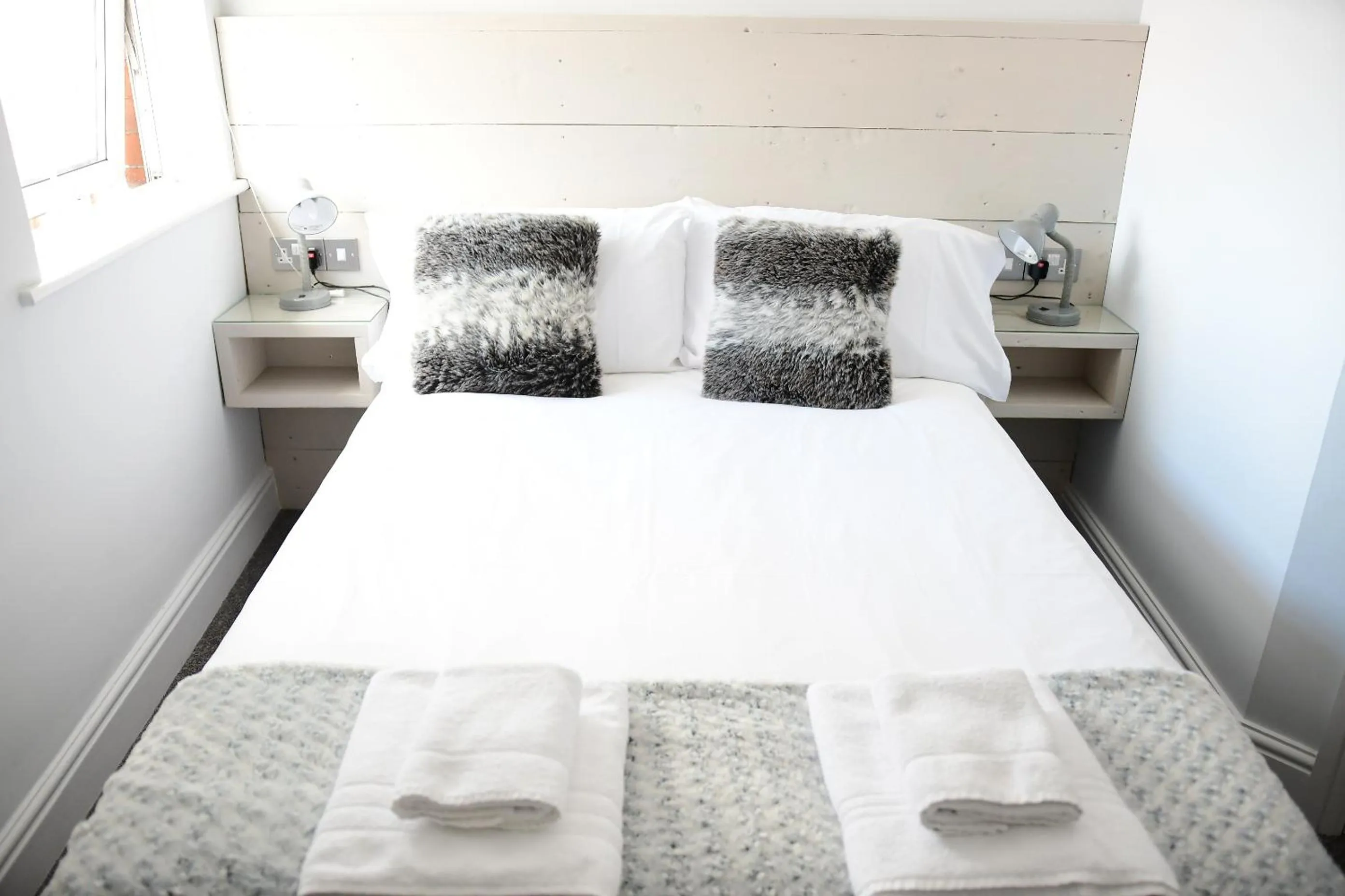 Bedroom, Bed in Vikings Accommodation