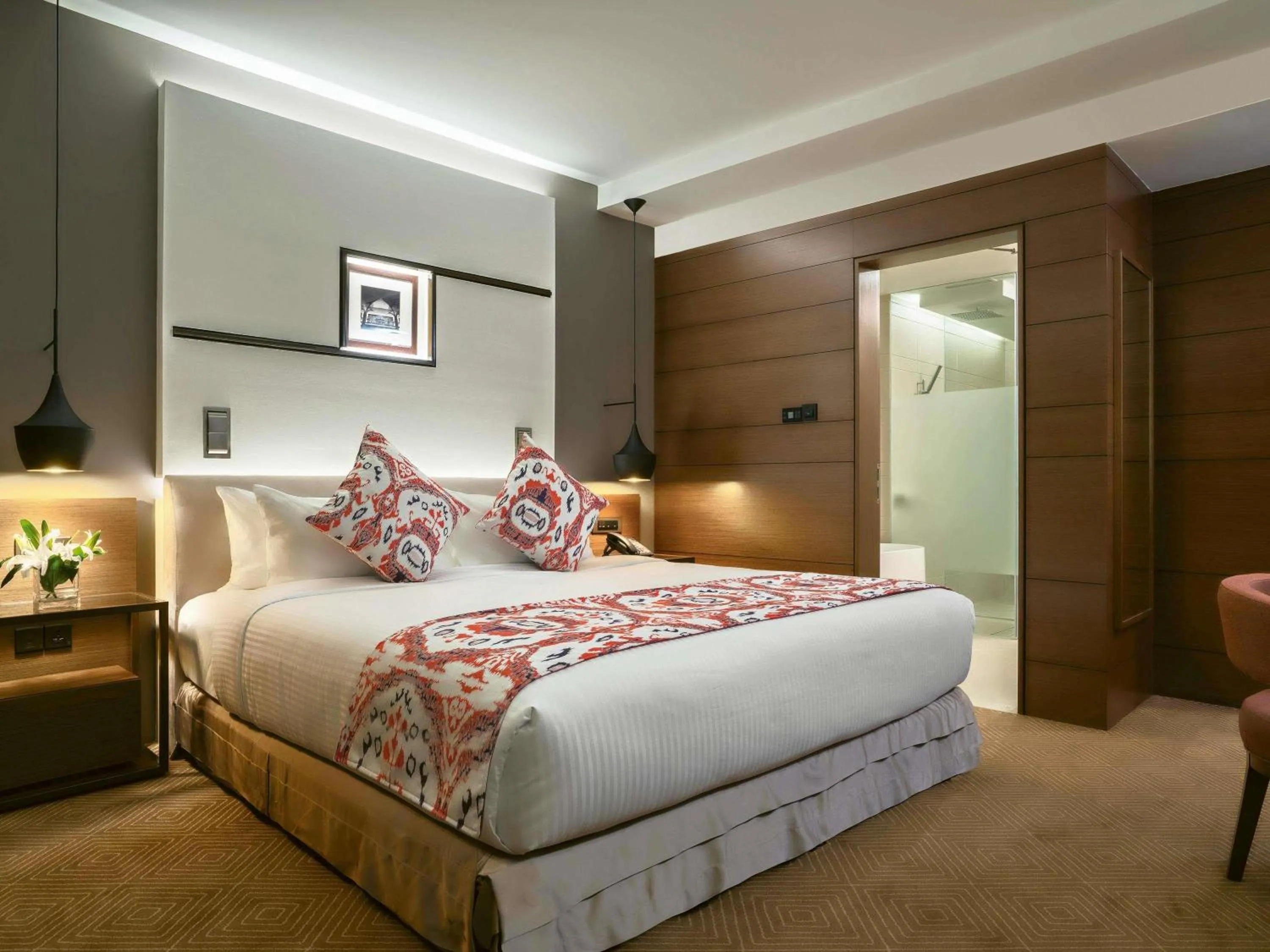 Bedroom, Bed in Movenpick Hotel & Convention Centre KLIA