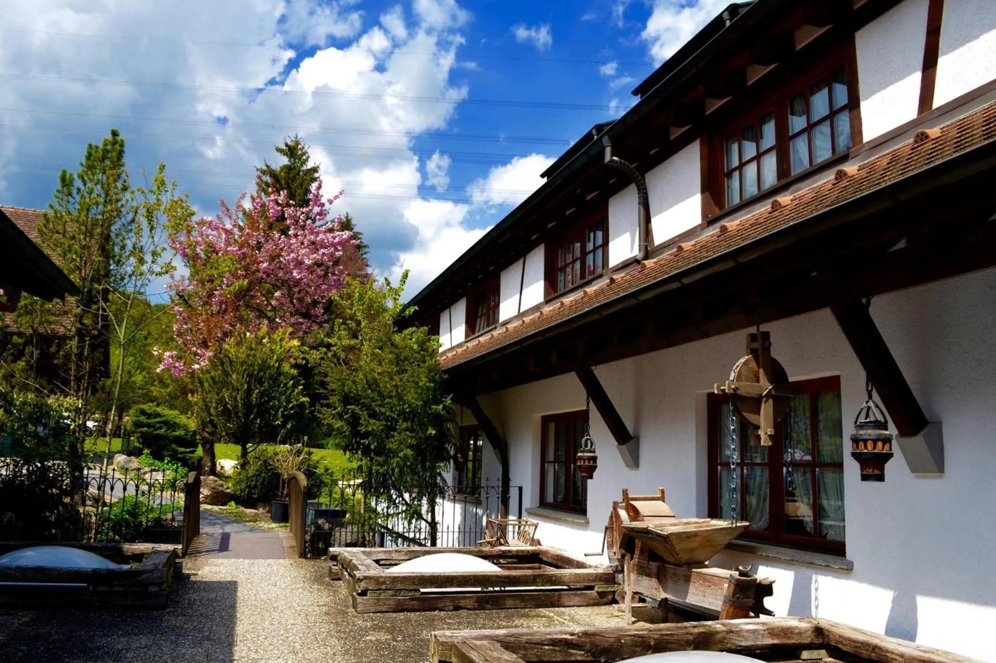 Property building in Erlebnisgastronomie Lochmuhle