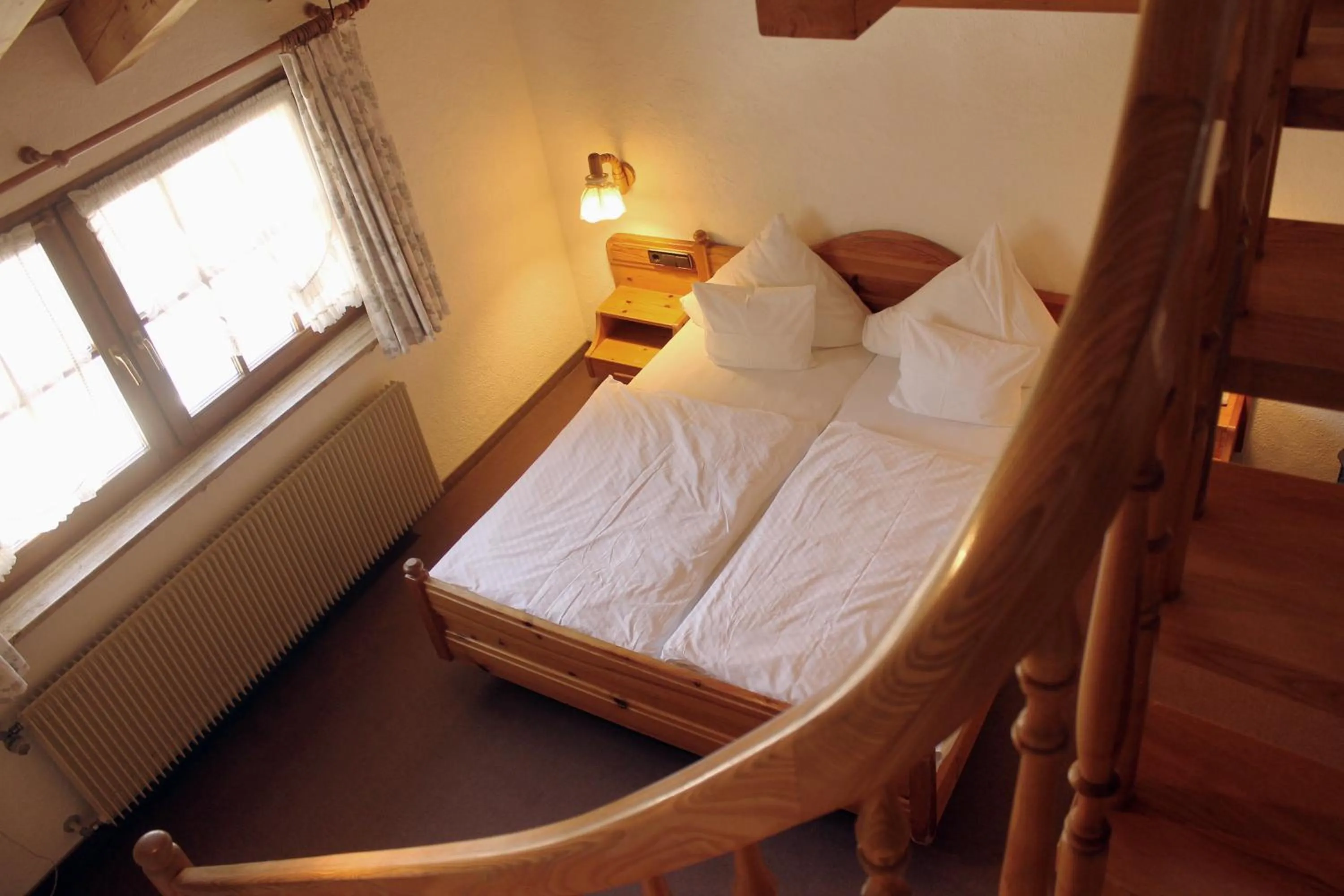 Bed in Erlebnisgastronomie Lochmuhle