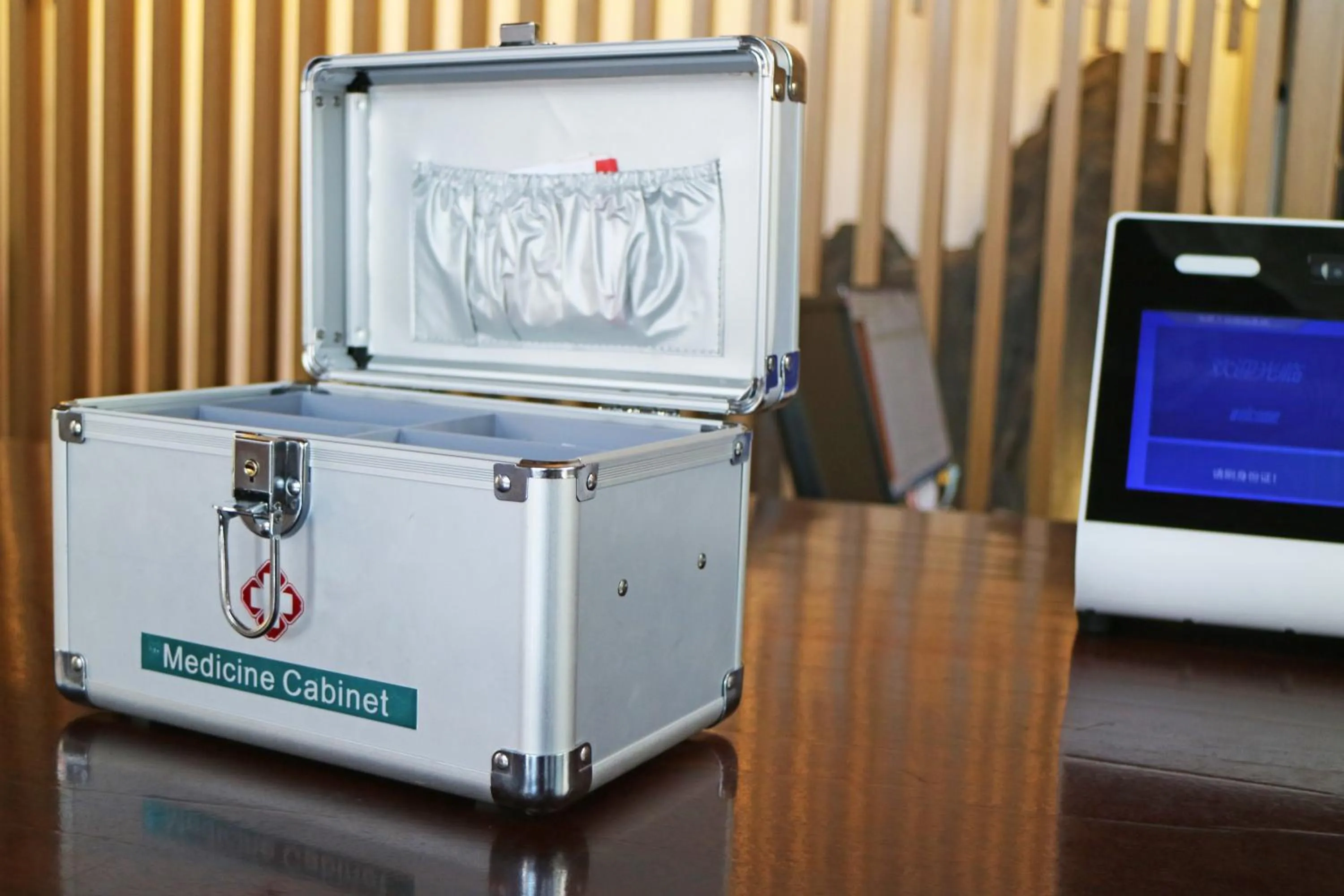 Lin Ting Holiday Hotel Pudong Airport