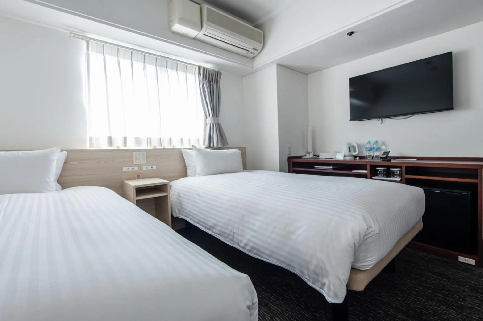 Photo of the whole room, Bed in Cityroute Hotel