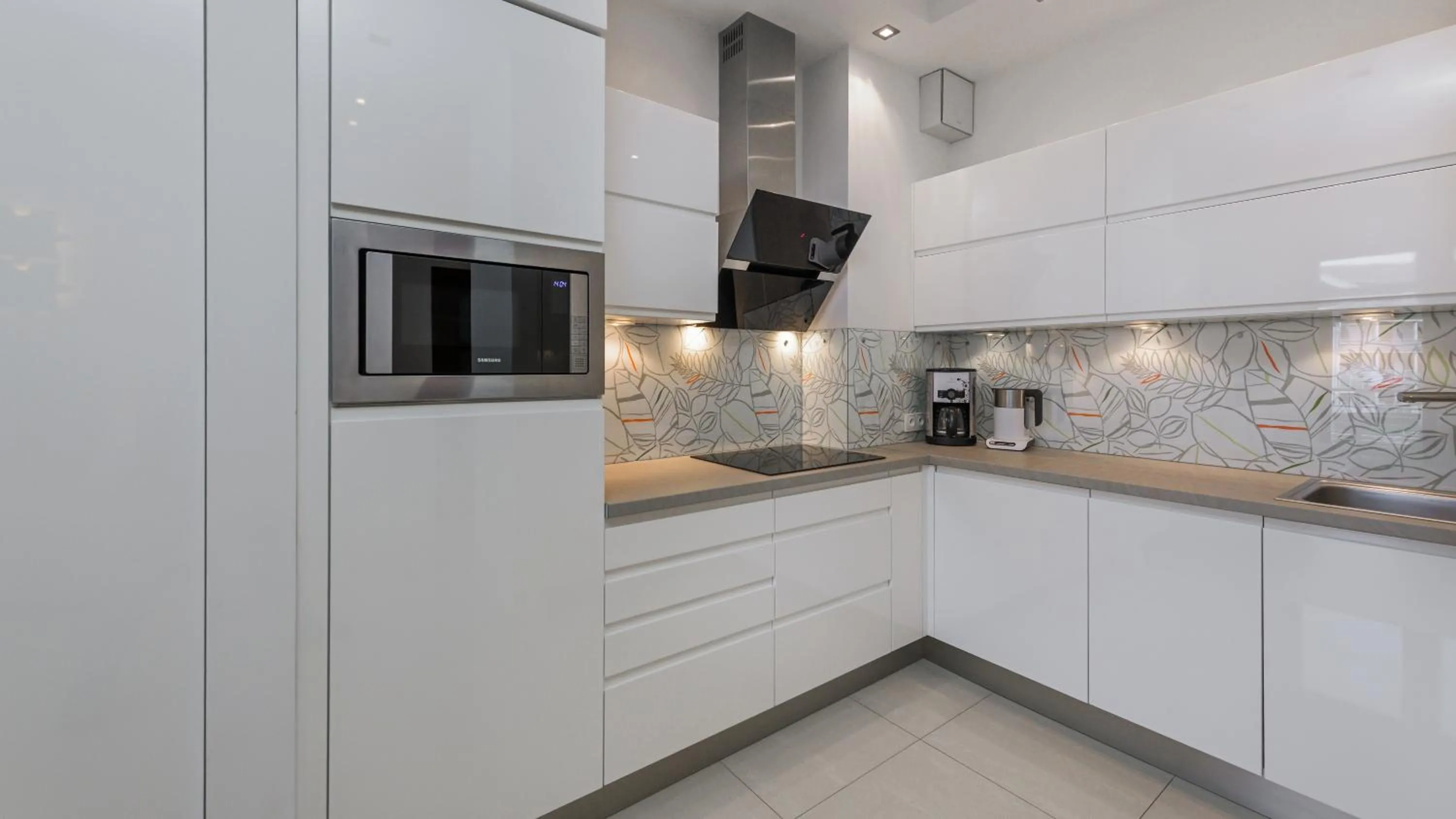 Kitchen or kitchenette in Neptun Park, Sun & Snow