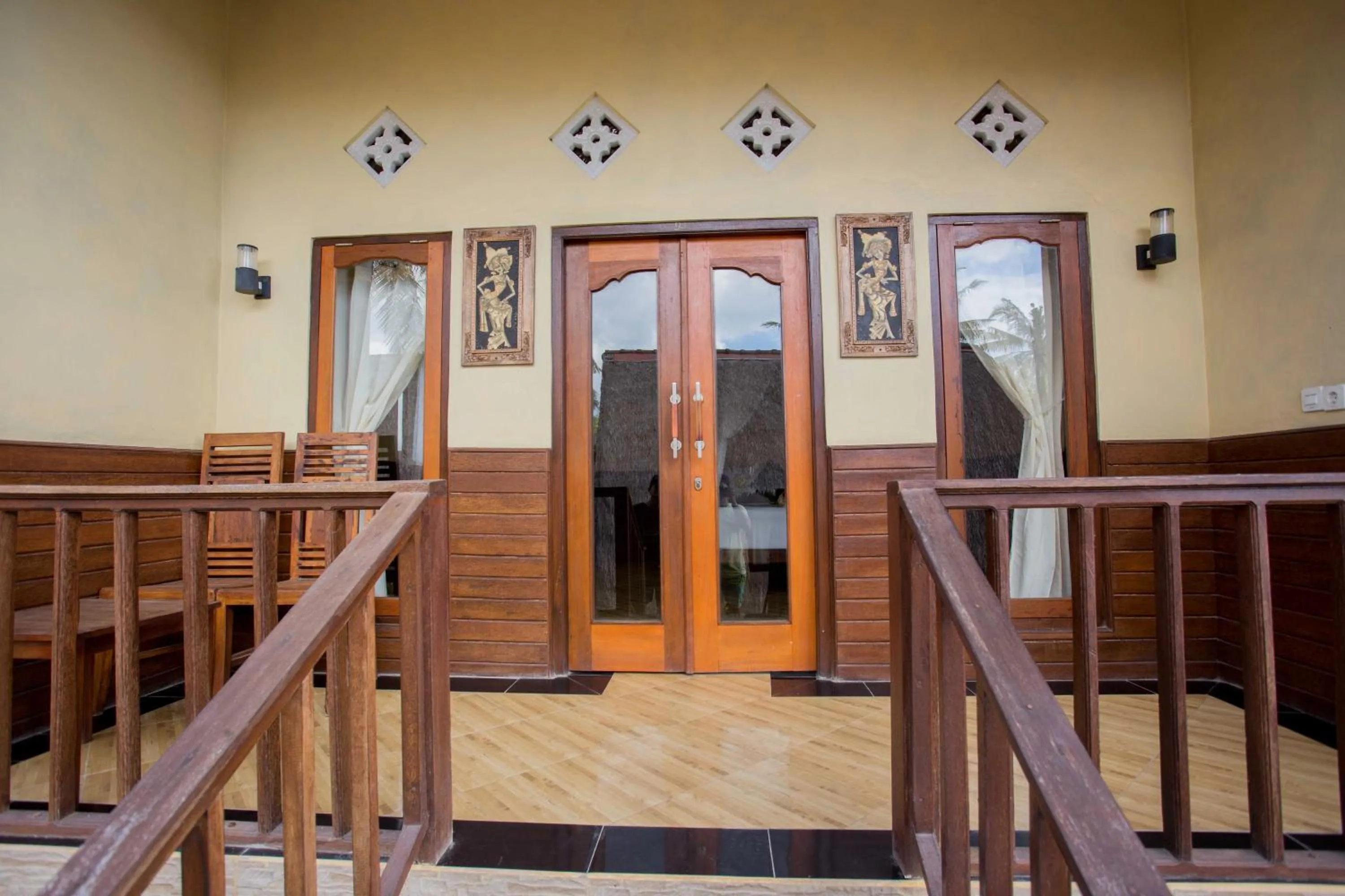 Balcony/Terrace in Secret Point Huts
