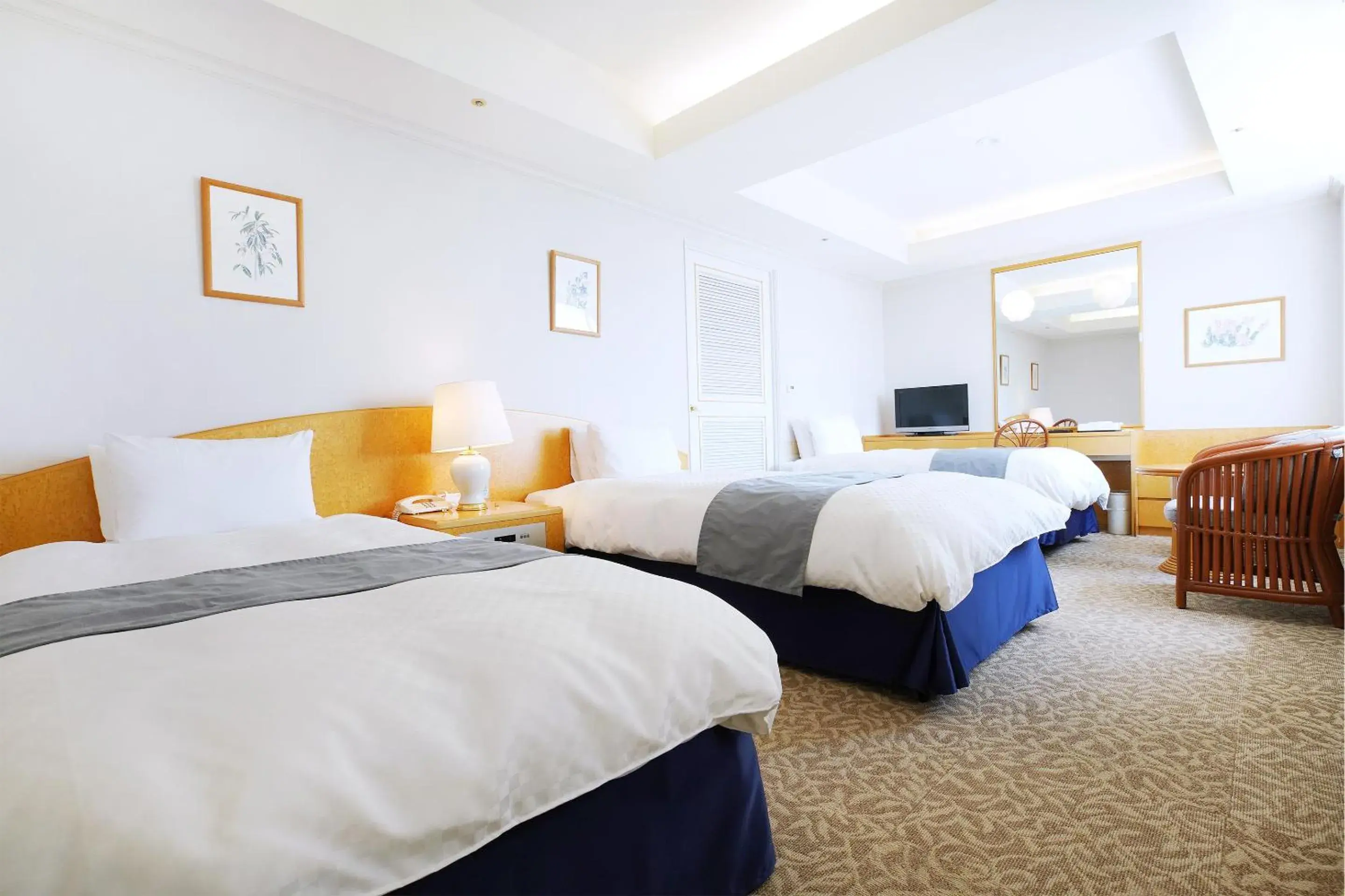 Superior Triple Room - Main Tower - Non-Smoking in Hotel Kyocera Superior Triple Room - Main Tower - Non-Smoking in Hotel Kyocera