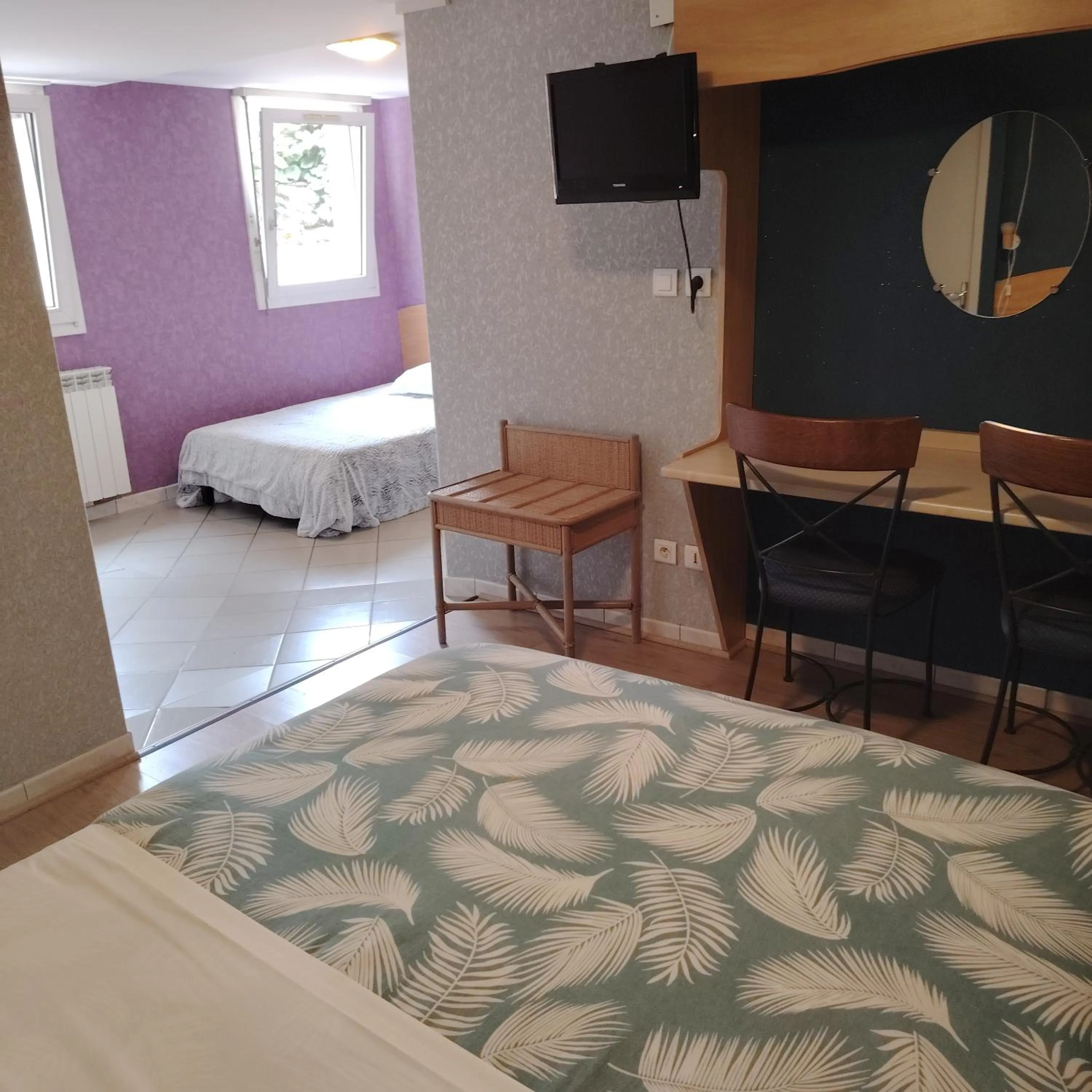 Bedroom, Bed in A La Porte Saint Jean