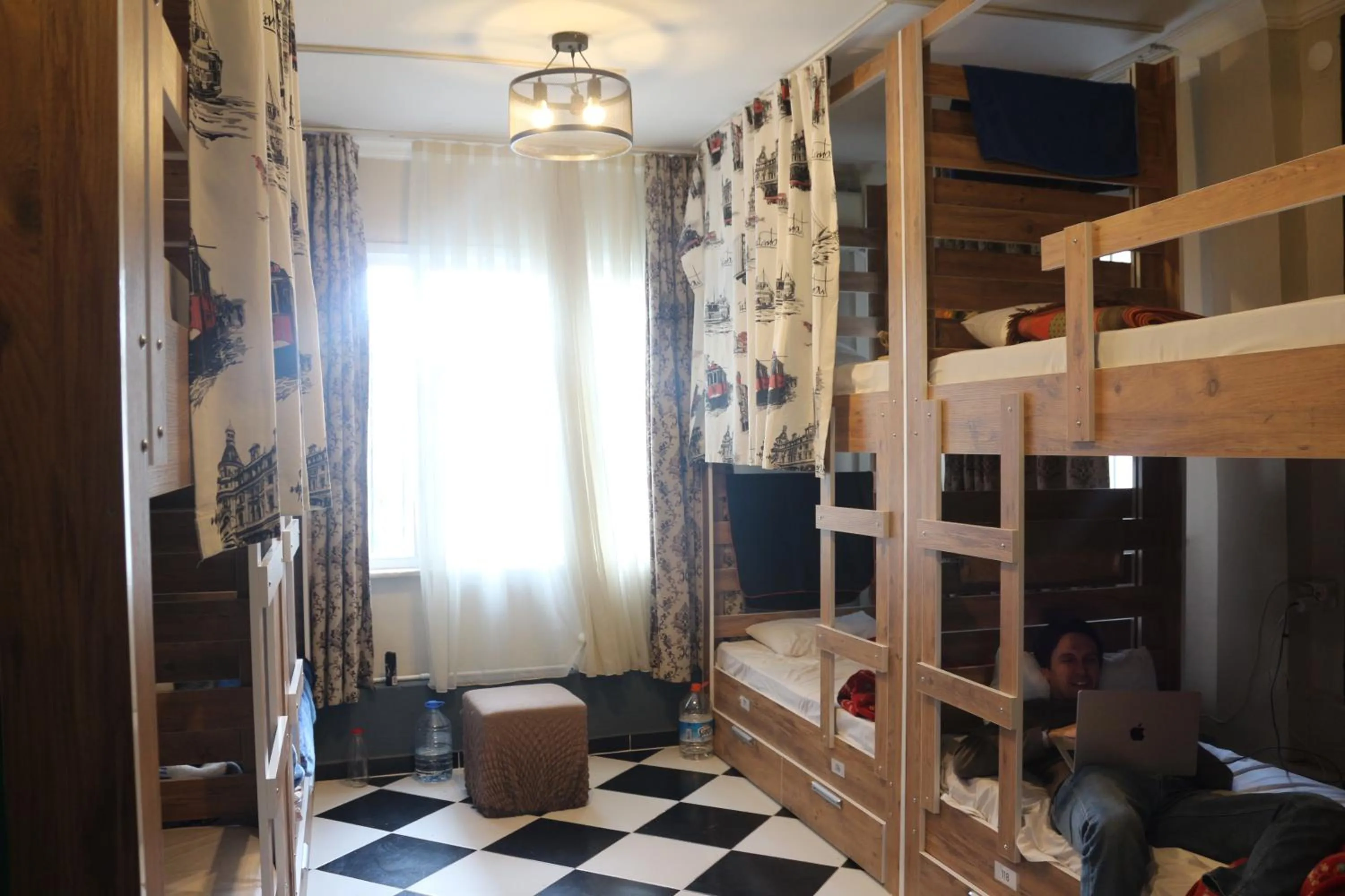 bunk bed in Taksim Hostel Green House Istanbul