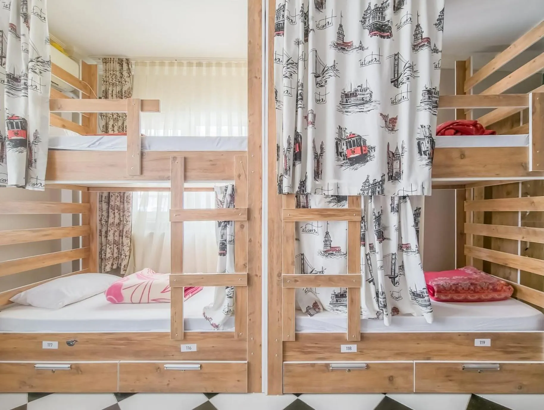 bunk bed, Bed in Taksim Hostel Green House Istanbul