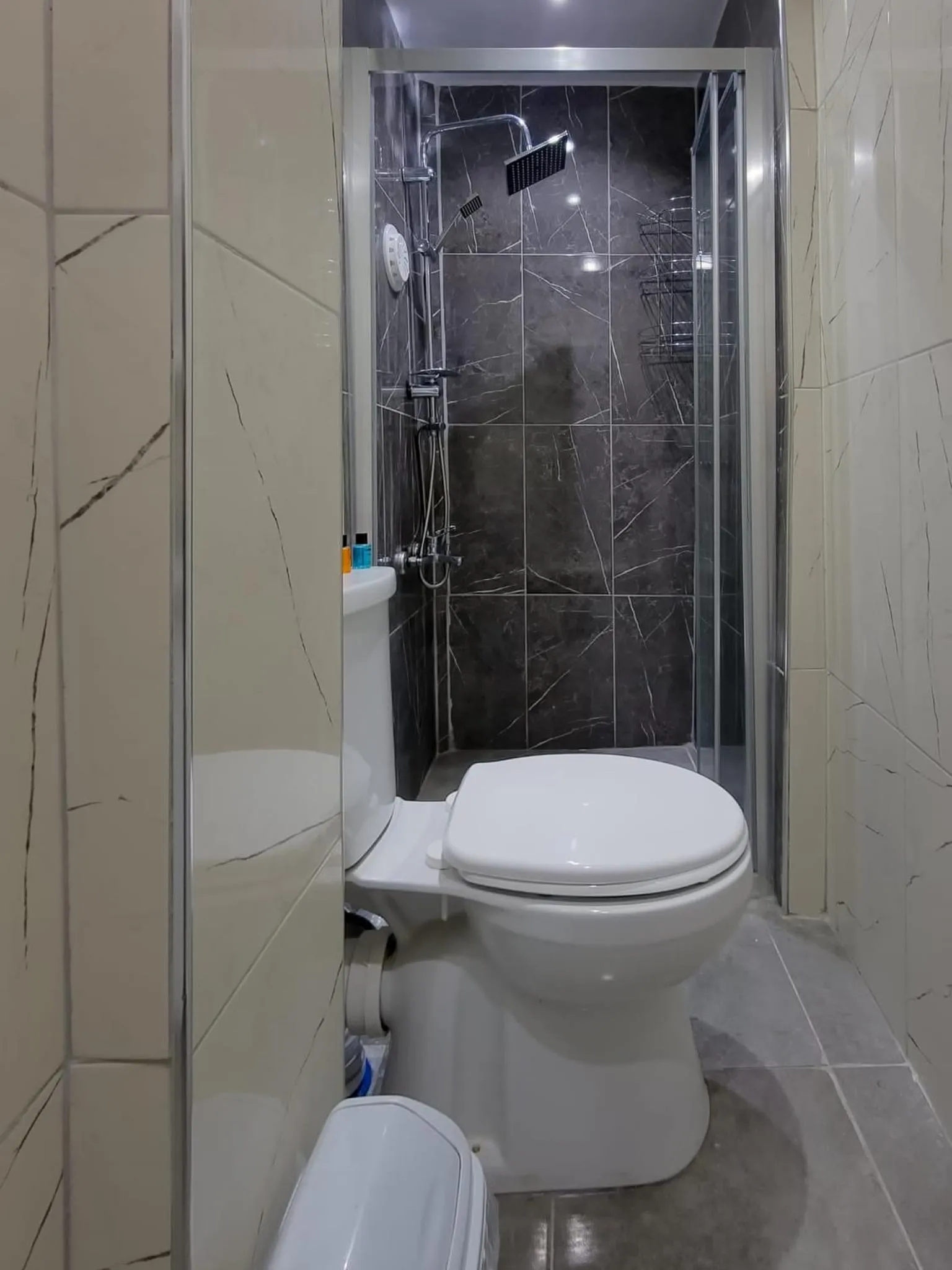 Shower in Taksim Hostel Green House Istanbul