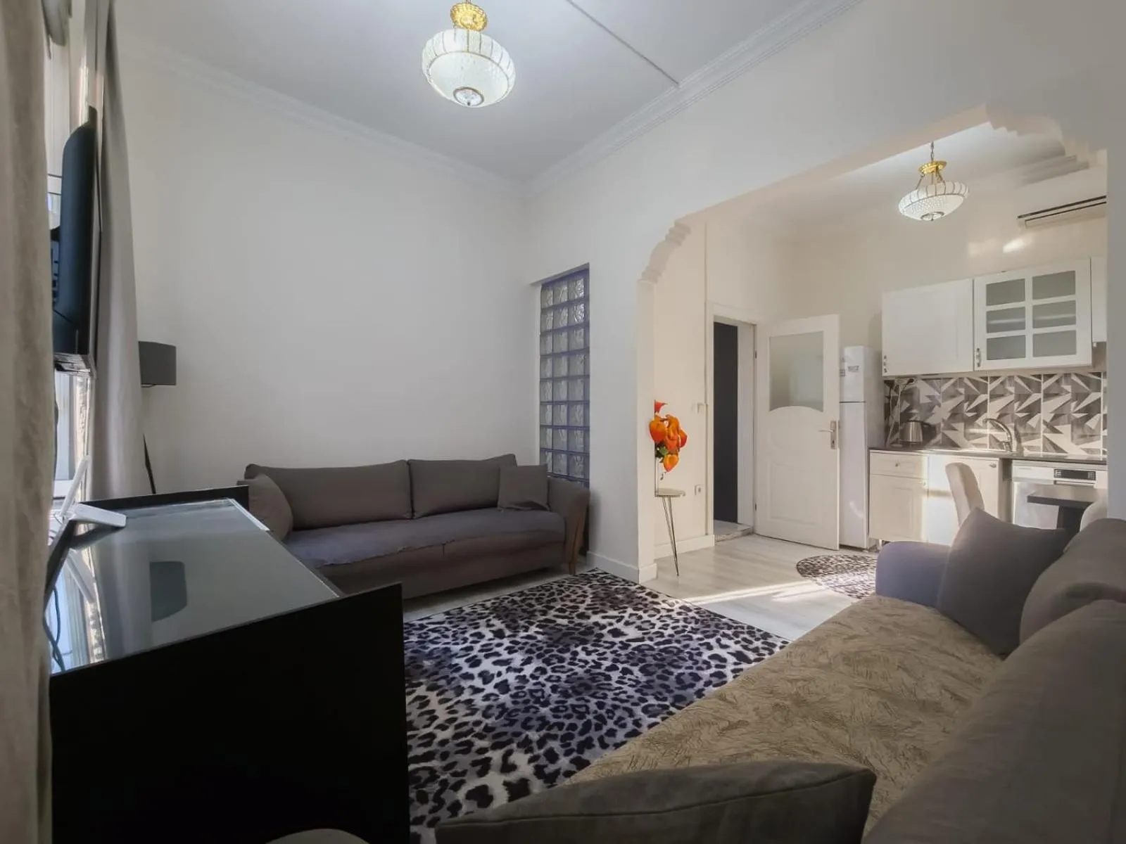 Living room, Bed in Taksim Hostel Green House Istanbul