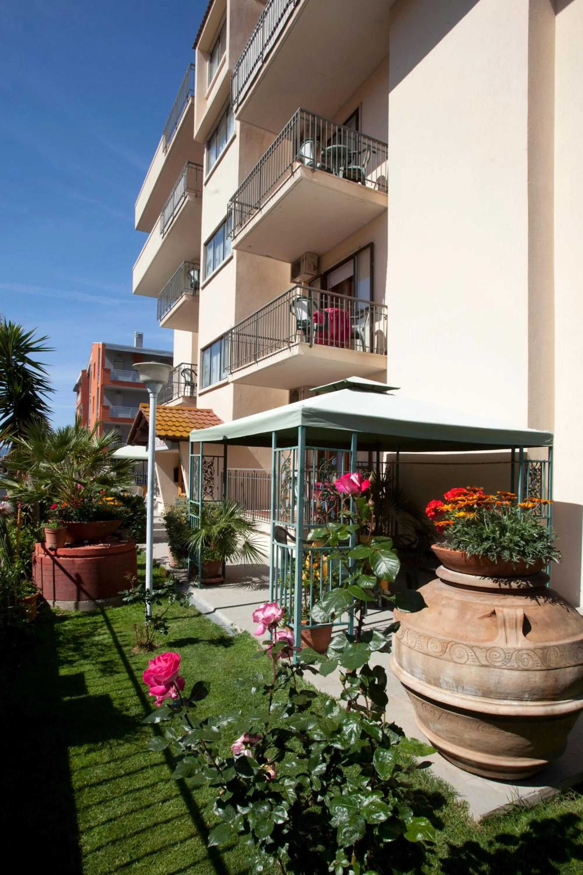 Garden in Hotel Corallo