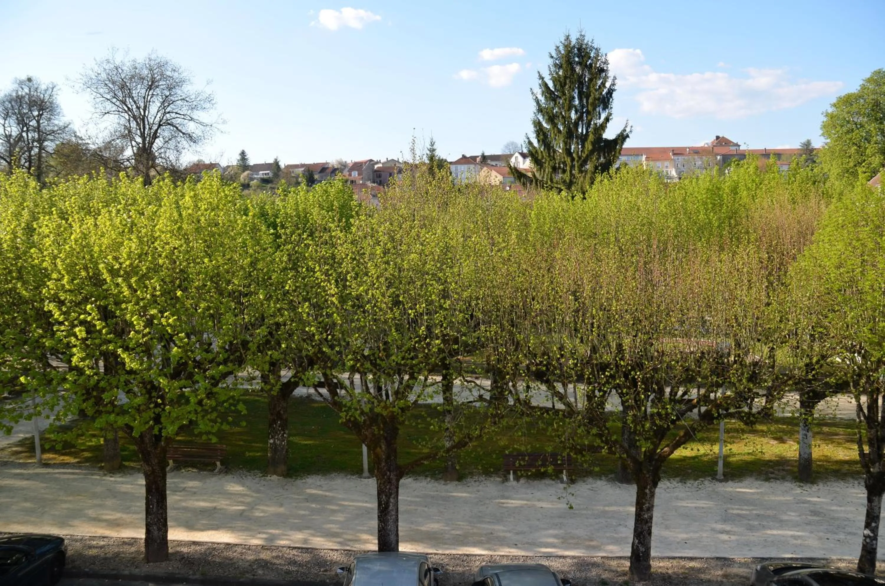 Street view in Hôtel et Studios d'Orfeuil