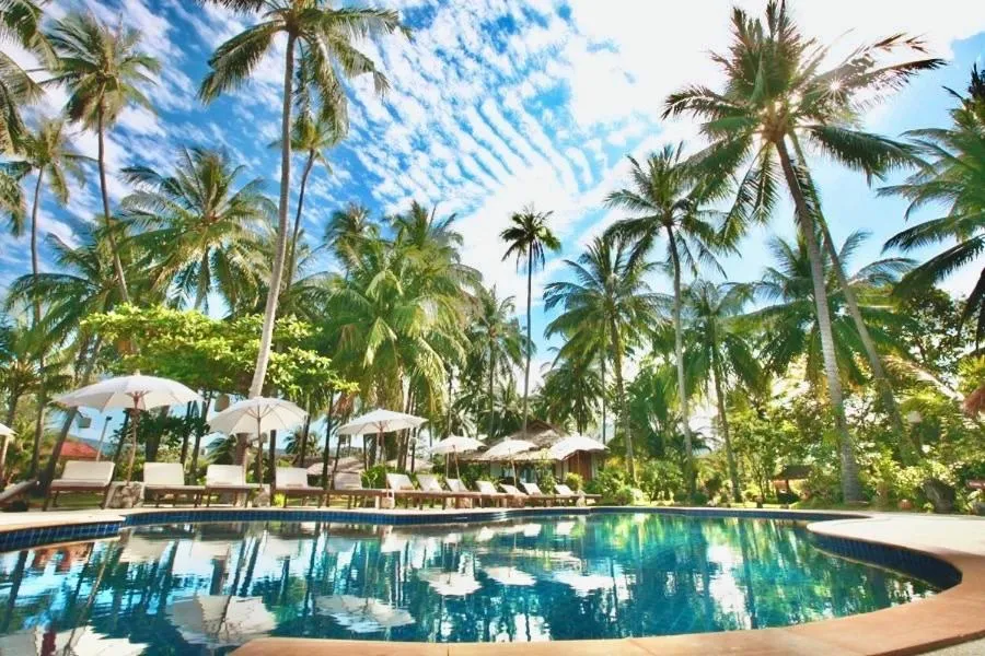 Lipa Lodge Beach Resort