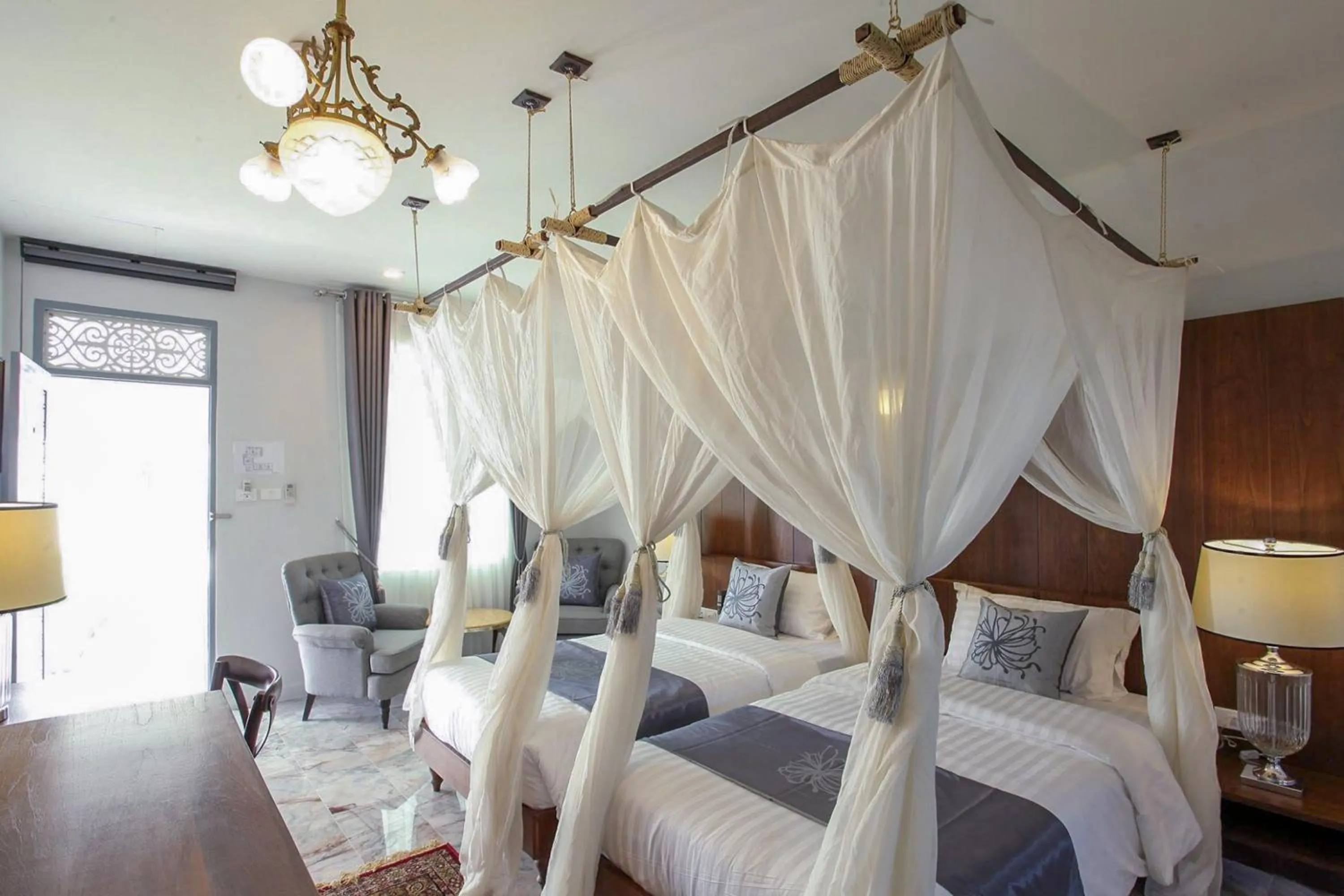 Bedroom, Bed in Villa Amphawa