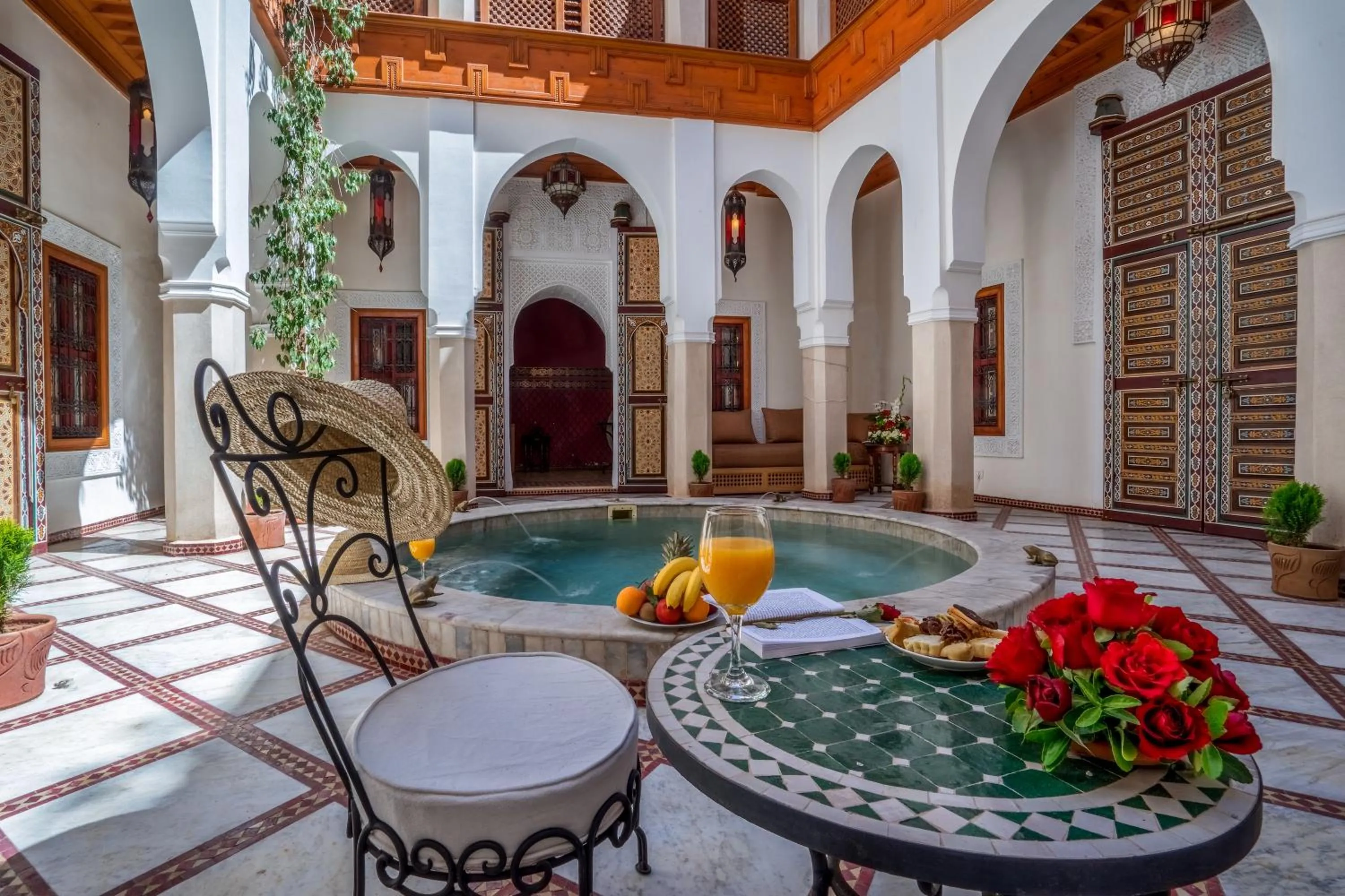 Patio in Riad Safran et Cannelle & Spa