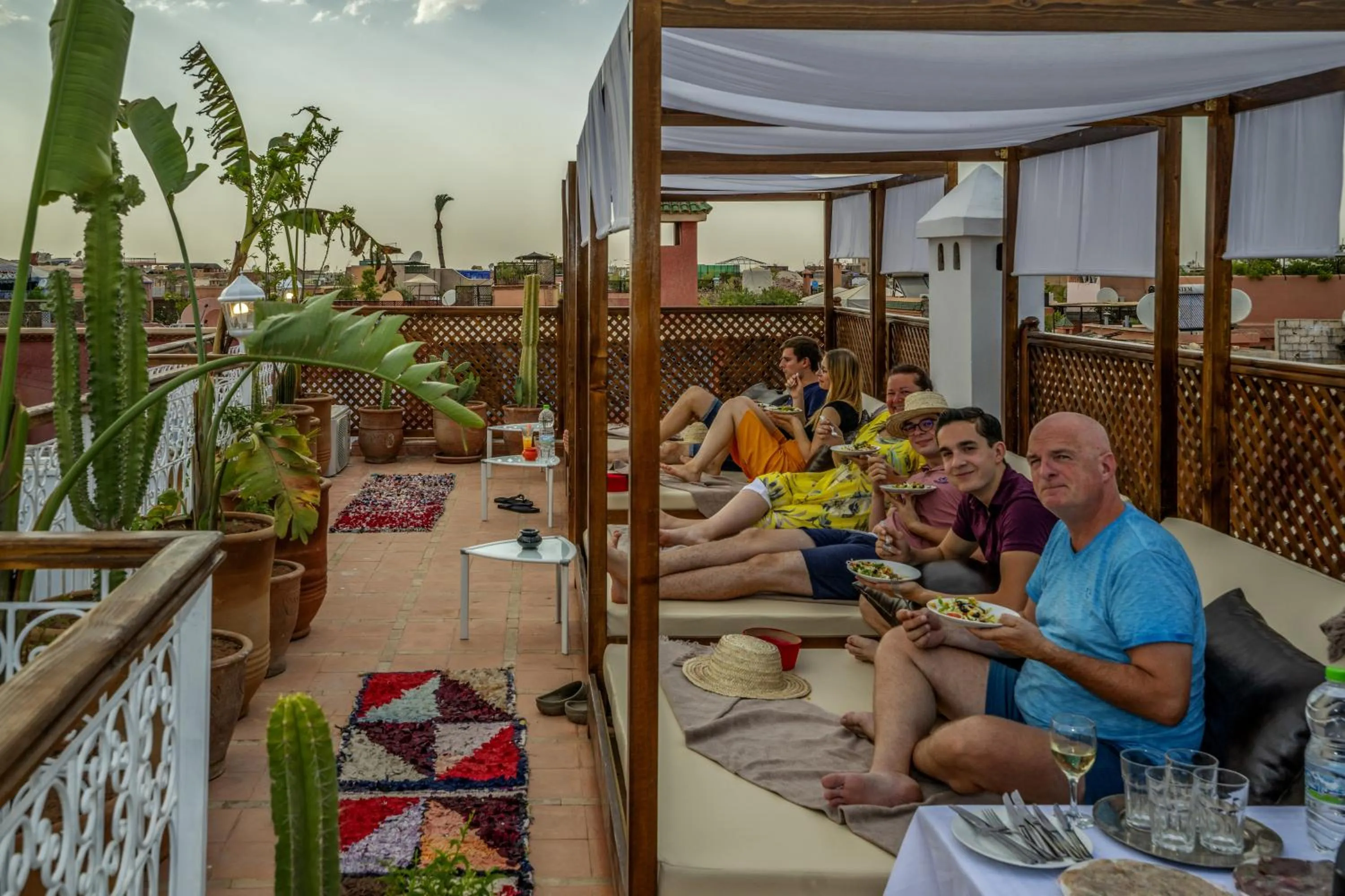 People in Riad Safran et Cannelle & Spa