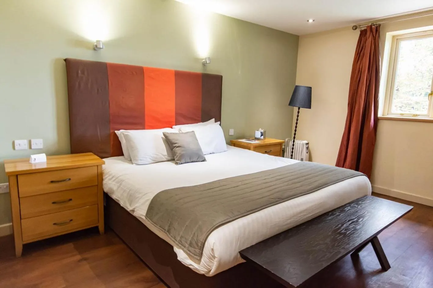 Bed in Great Hallingbury Manor & Lodges London Stansted