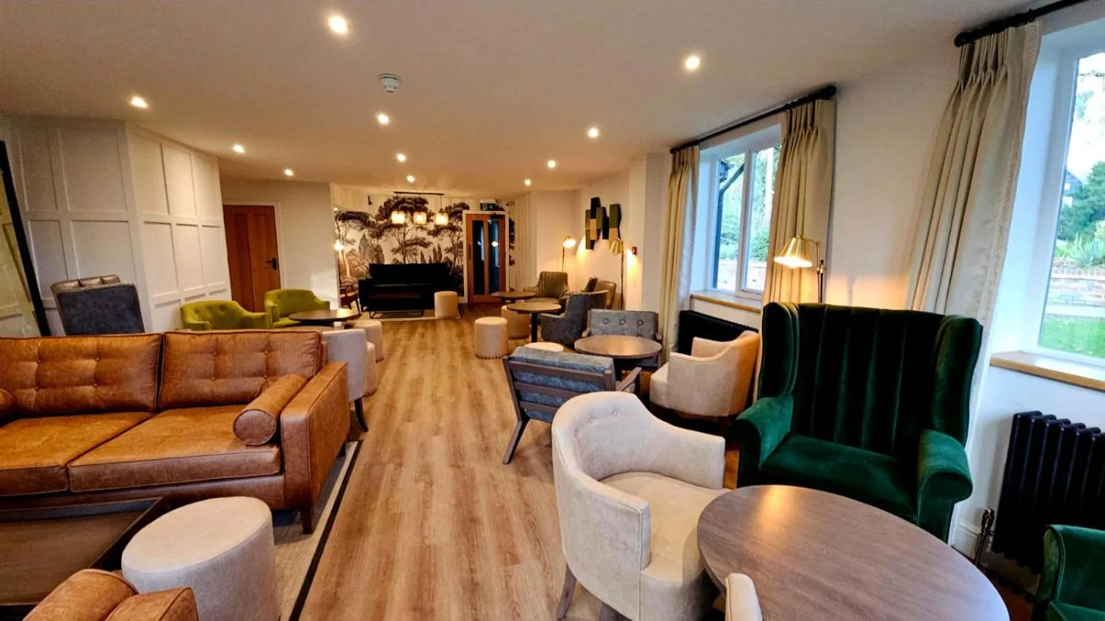 Lounge or bar in Great Hallingbury Manor & Lodges London Stansted