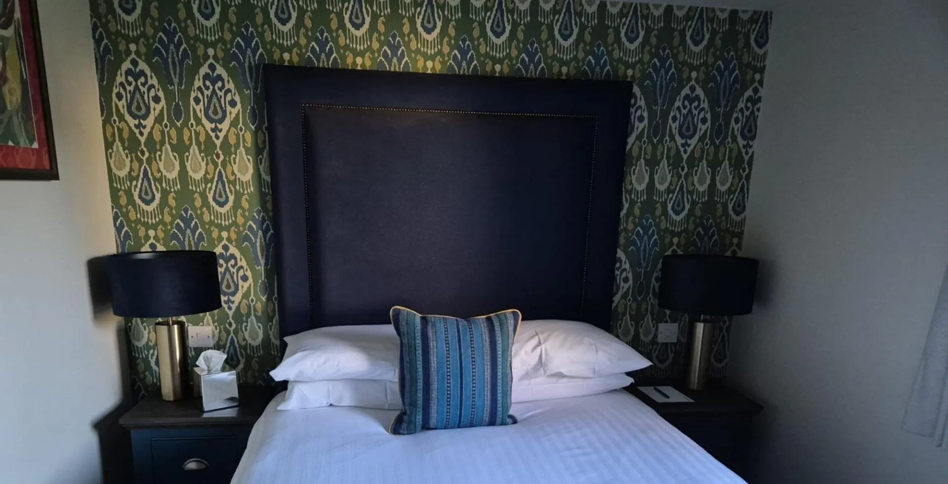 Bed in Great Hallingbury Manor & Lodges London Stansted