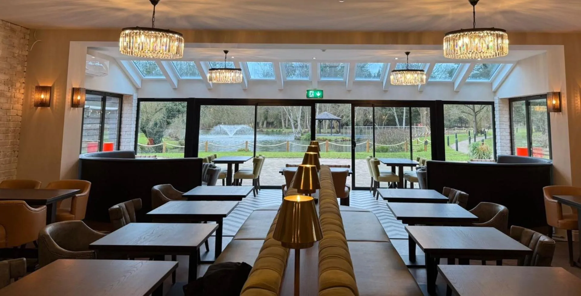 Restaurant/places to eat in Great Hallingbury Manor & Lodges London Stansted