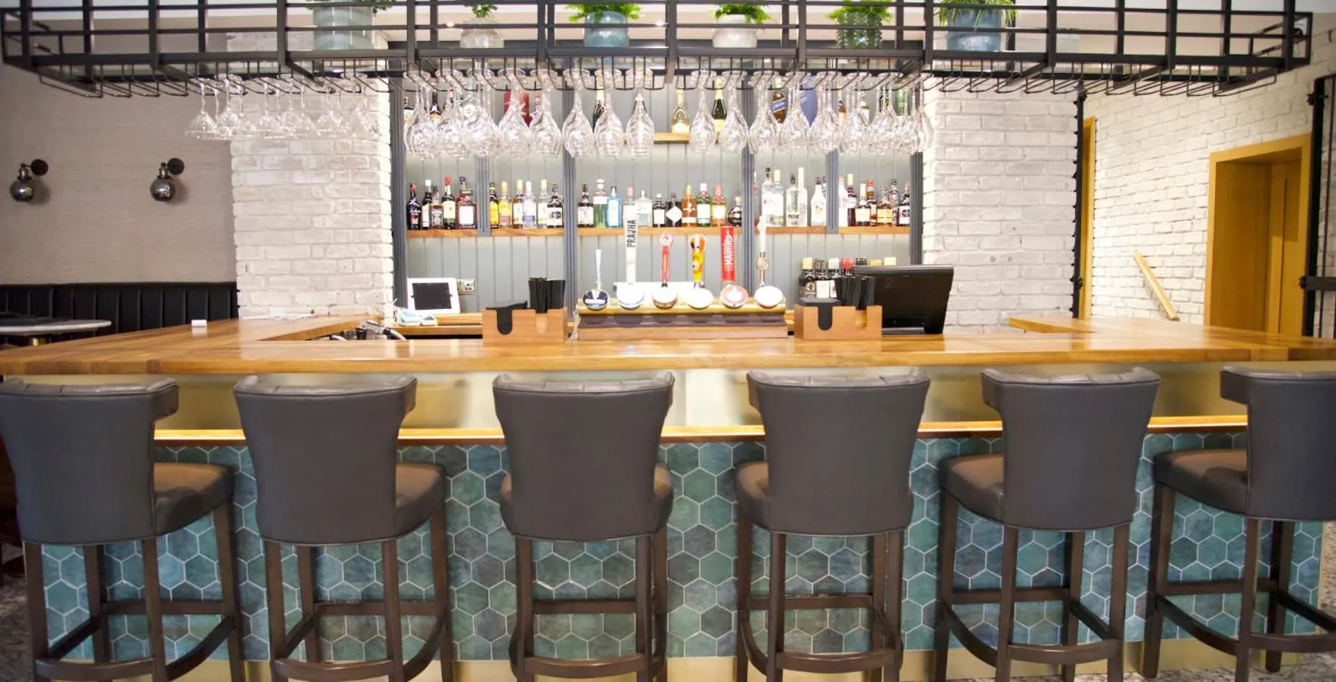 Lounge or bar in Great Hallingbury Manor & Lodges London Stansted