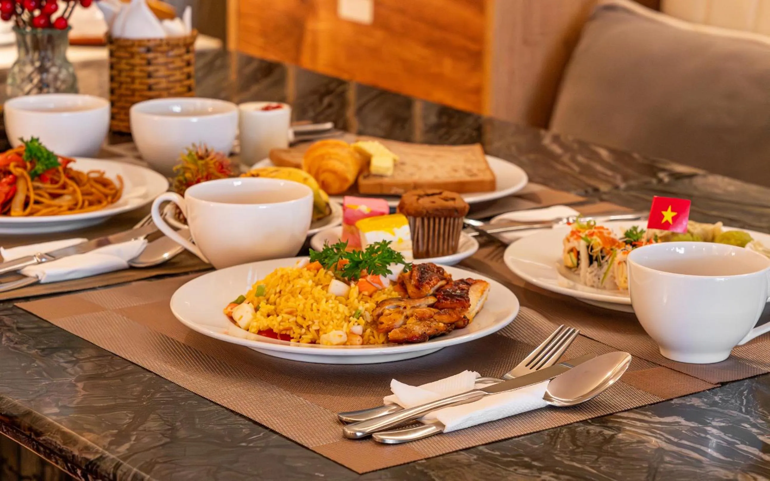 Breakfast in A&EM Ben Thanh Hotel